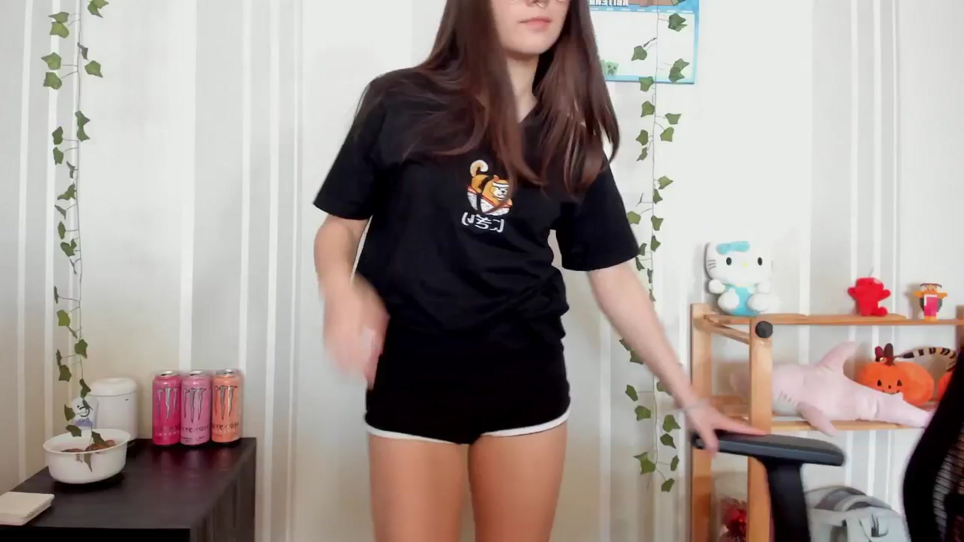 Gallery image thumbnail from AmnesiaGirl1's myfreecams stream on, 04/18/2025, 10:35 image 5 of 20