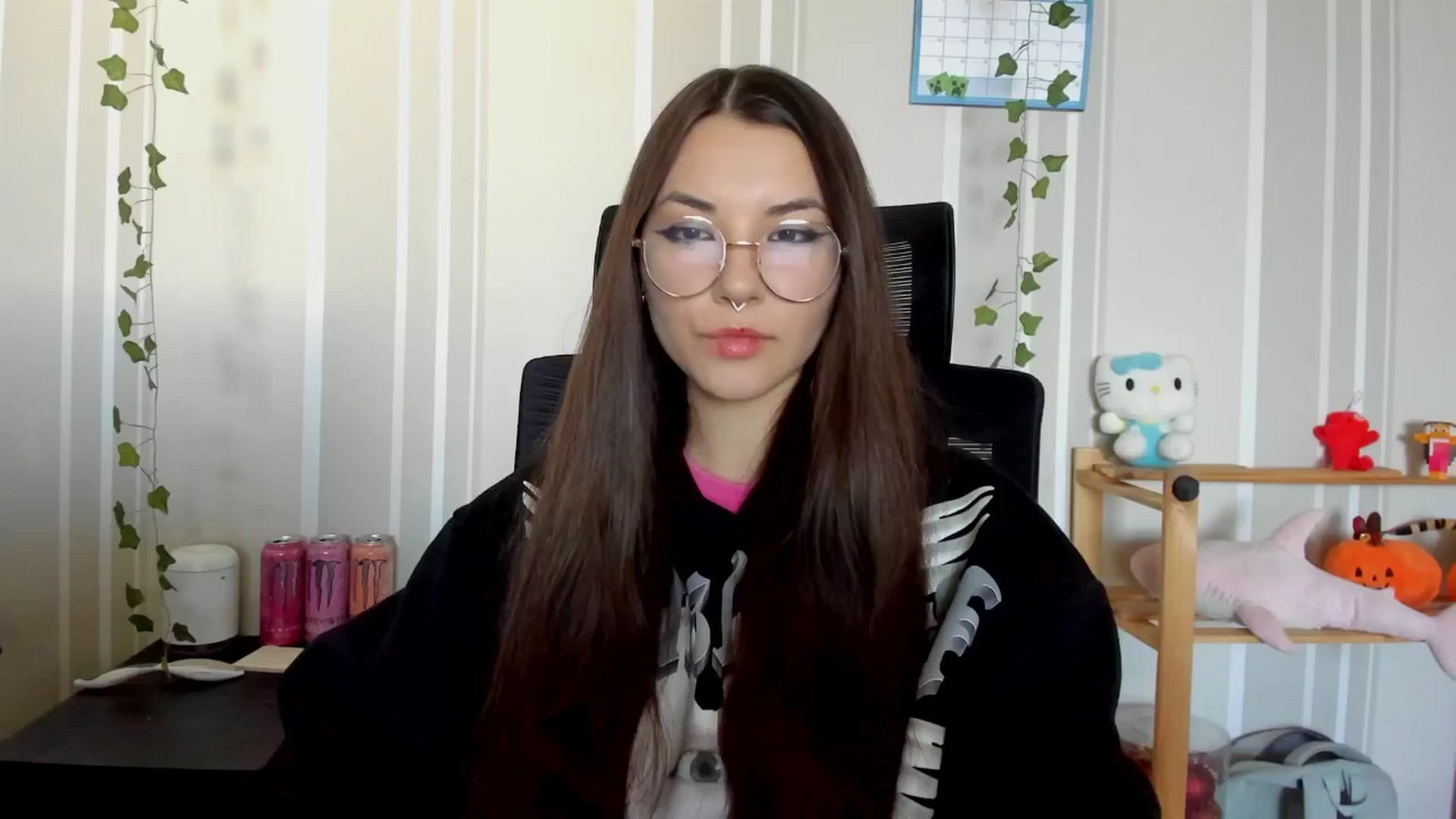 Gallery image thumbnail from AmnesiaGirl1's myfreecams stream on, 04/19/2025, 14:48 image 10 of 20