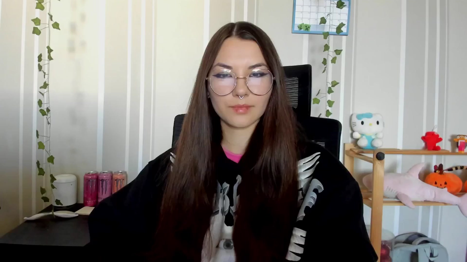 Gallery image thumbnail from AmnesiaGirl1's myfreecams stream on, 04/19/2025, 14:48 image 5 of 20