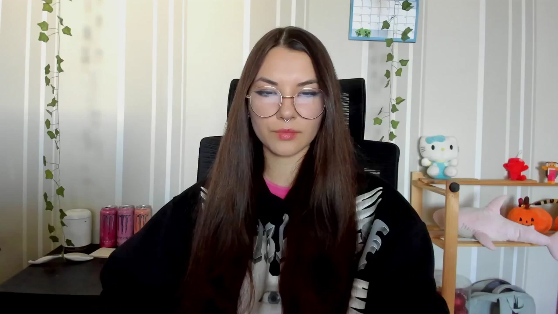 Gallery image thumbnail from AmnesiaGirl1's myfreecams stream on, 04/19/2025, 14:48 image 12 of 20