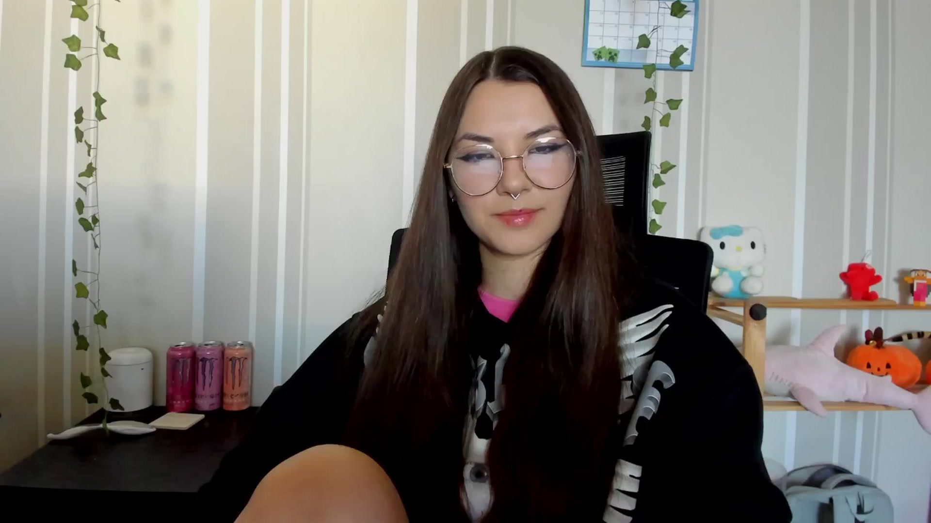 Gallery image thumbnail from AmnesiaGirl1's myfreecams stream on, 04/19/2025, 14:48 image 17 of 20