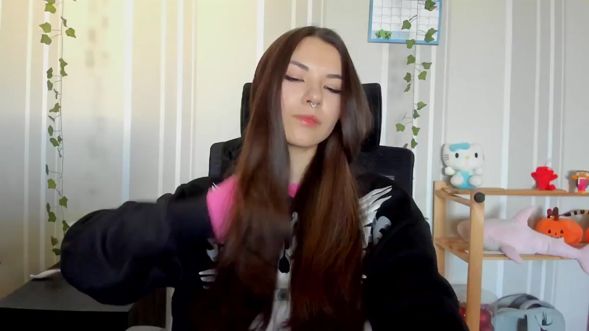 Gallery image thumbnail from AmnesiaGirl1's myfreecams stream on, 04/19/2025, 15:11 image 11 of 20