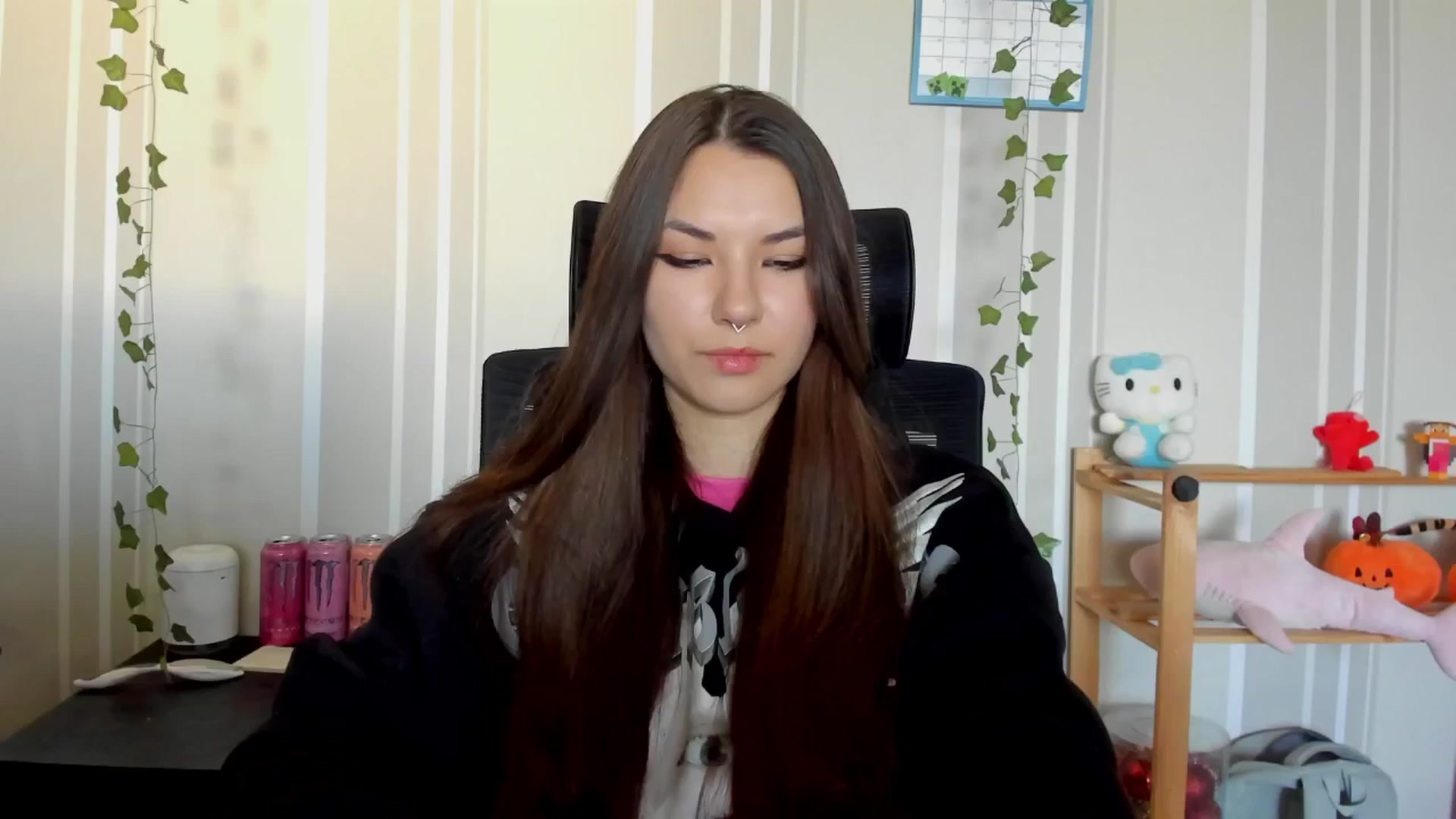 Gallery image thumbnail from AmnesiaGirl1's myfreecams stream on, 04/19/2025, 15:11 image 9 of 20