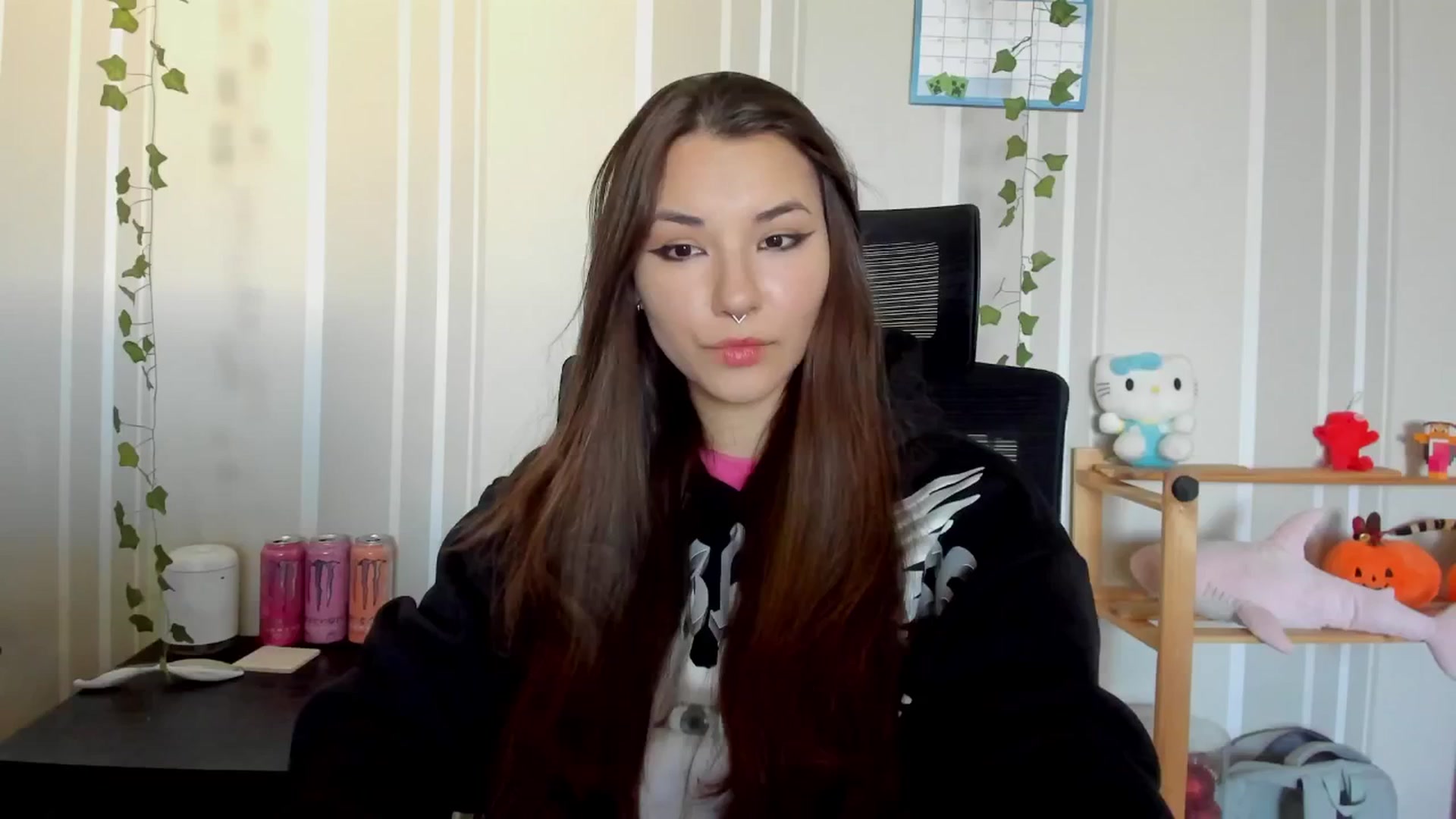 Gallery image thumbnail from AmnesiaGirl1's myfreecams stream on, 04/19/2025, 15:11 image 12 of 20