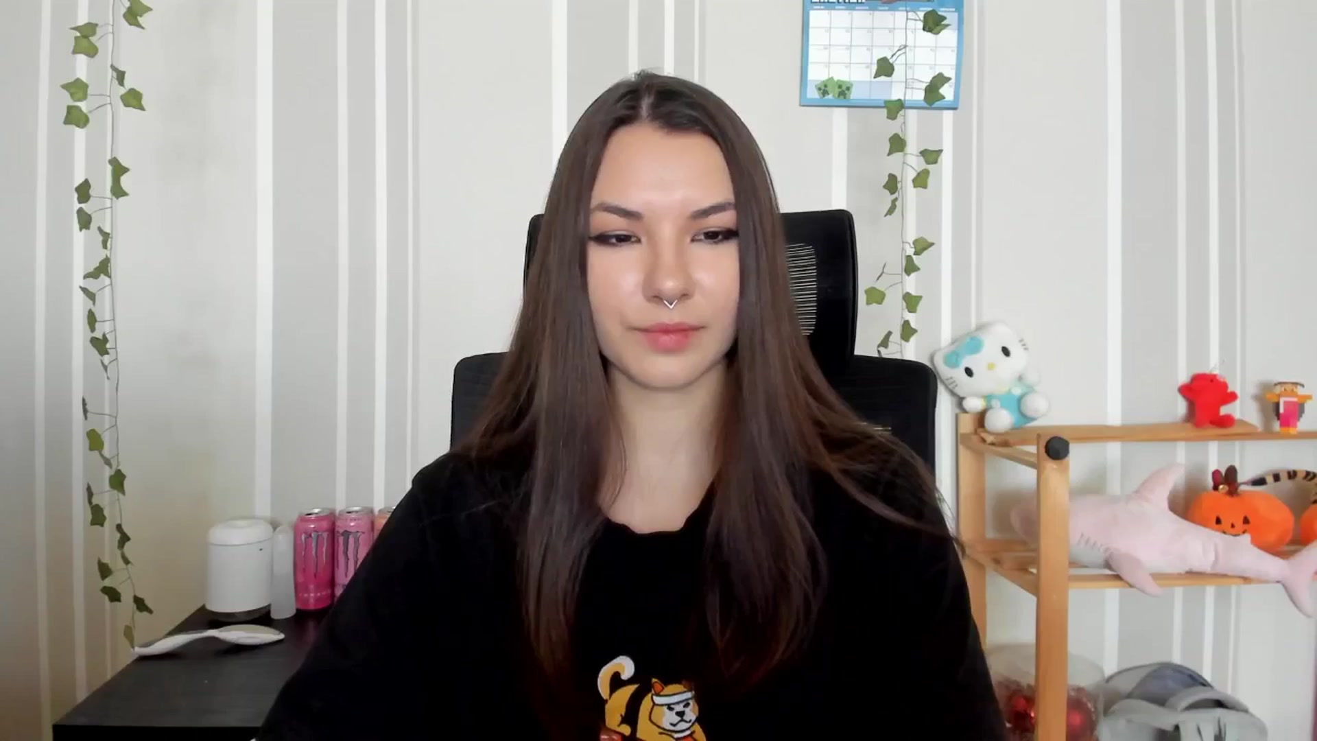 Gallery image thumbnail from AmnesiaGirl1's myfreecams stream on, 04/20/2025, 11:05 image 20 of 20