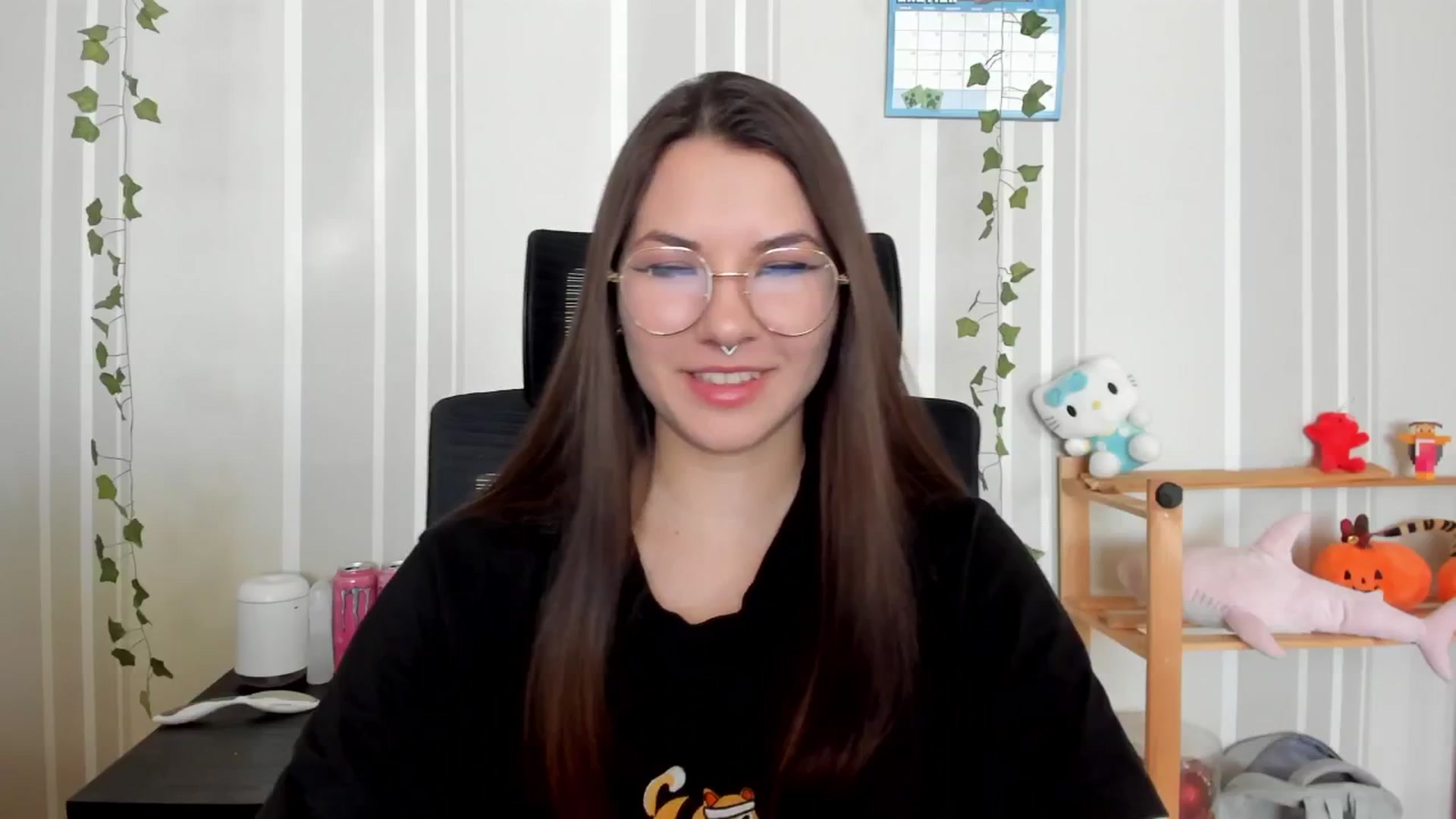 Gallery image thumbnail from AmnesiaGirl1's myfreecams stream on, 04/20/2025, 11:05 image 1 of 20