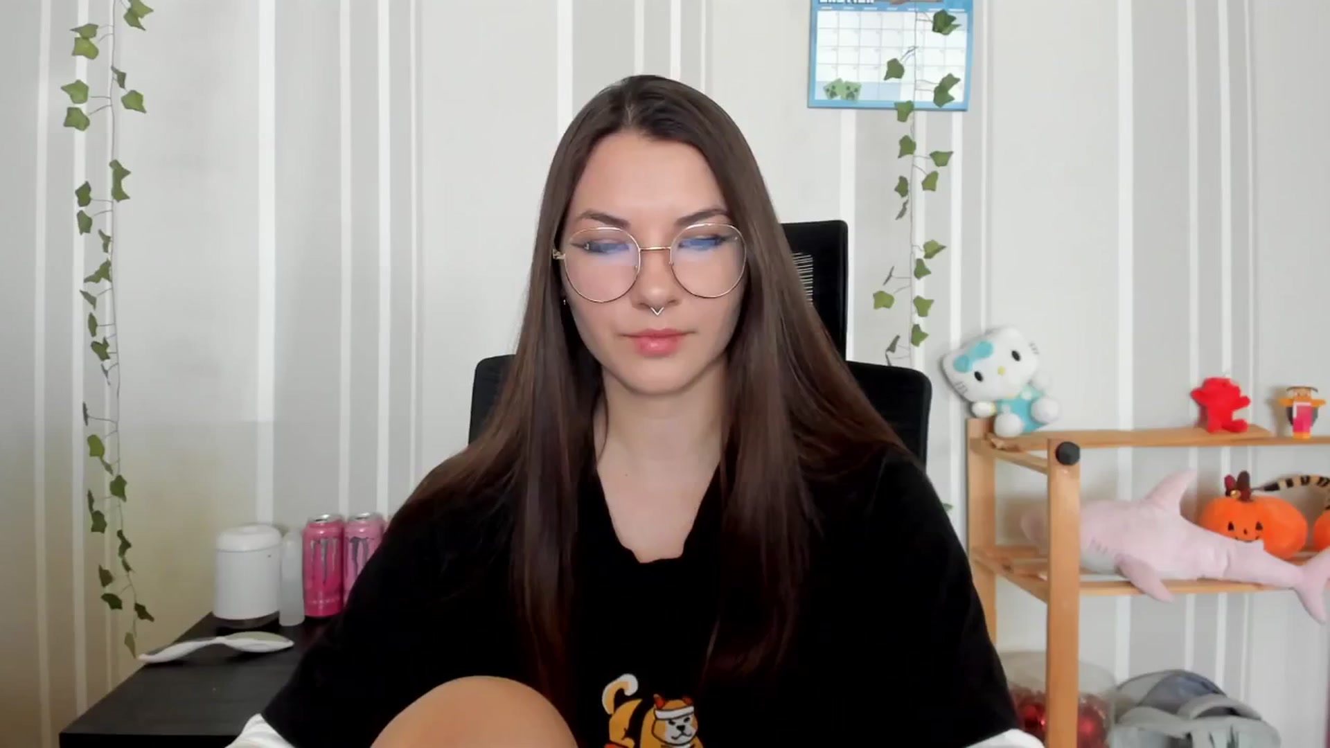 Gallery image thumbnail from AmnesiaGirl1's myfreecams stream on, 04/20/2025, 11:05 image 4 of 20