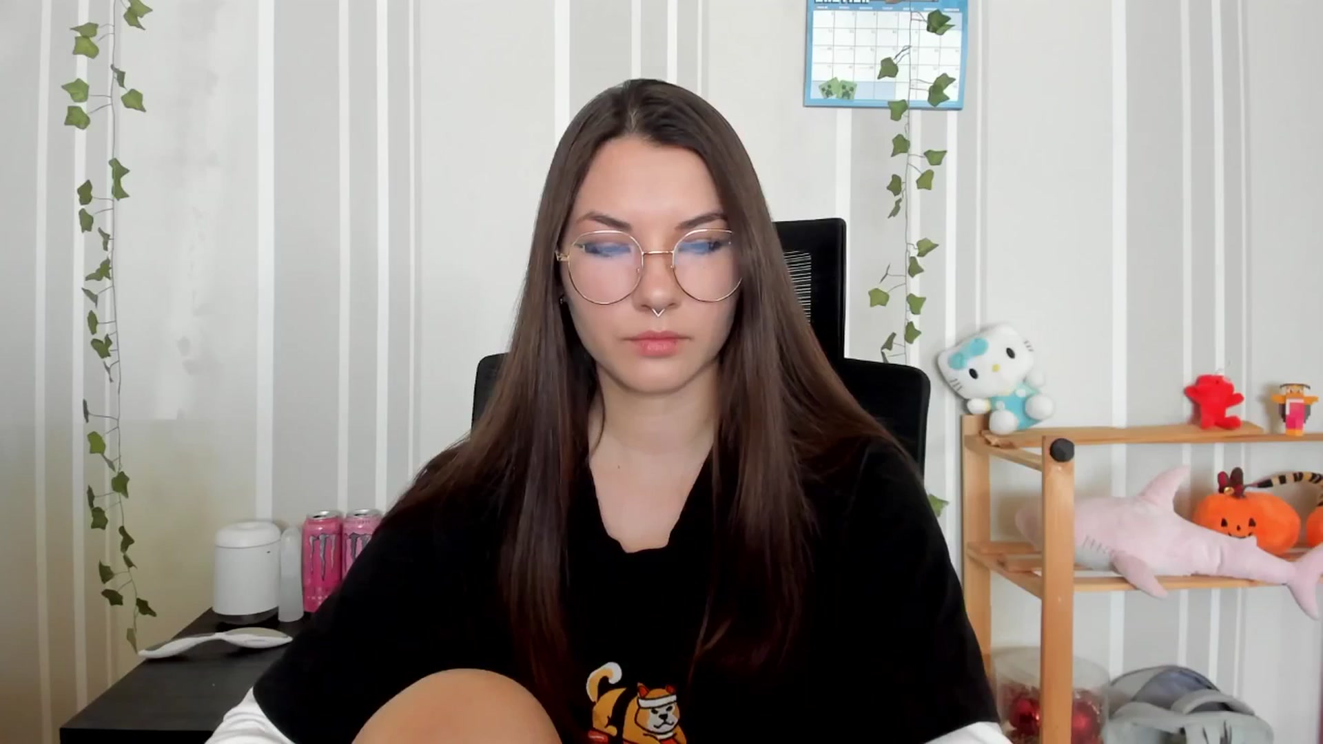 Gallery image thumbnail from AmnesiaGirl1's myfreecams stream on, 04/20/2025, 11:05 image 5 of 20