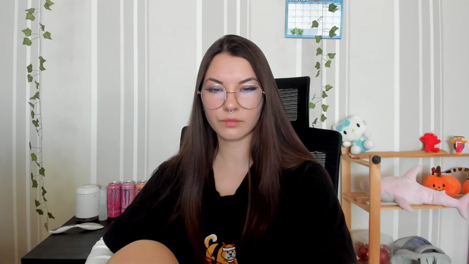 Gallery image thumbnail from AmnesiaGirl1's myfreecams stream on, 04/20/2025, 11:05 image 9 of 20