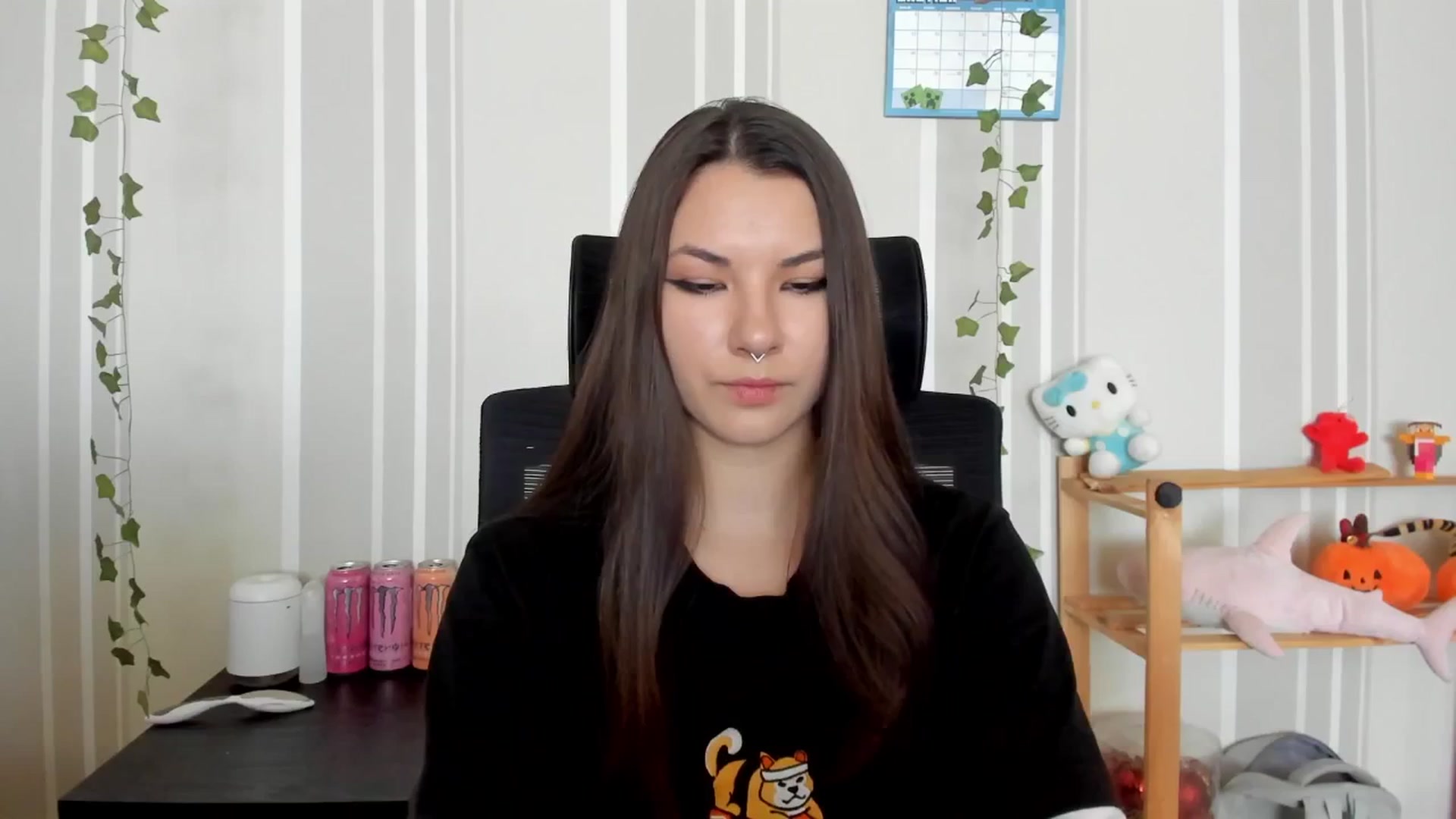 Gallery image thumbnail from AmnesiaGirl1's myfreecams stream on, 04/20/2025, 11:05 image 18 of 20