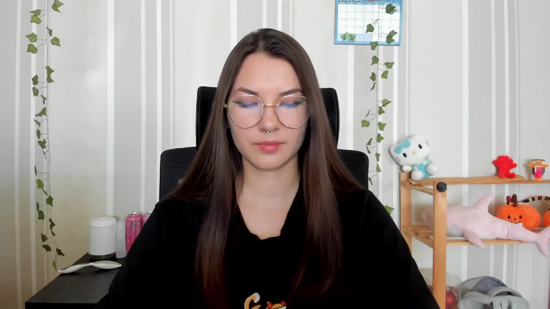Gallery image thumbnail from AmnesiaGirl1's myfreecams stream on, 04/20/2025, 11:05 image 2 of 20