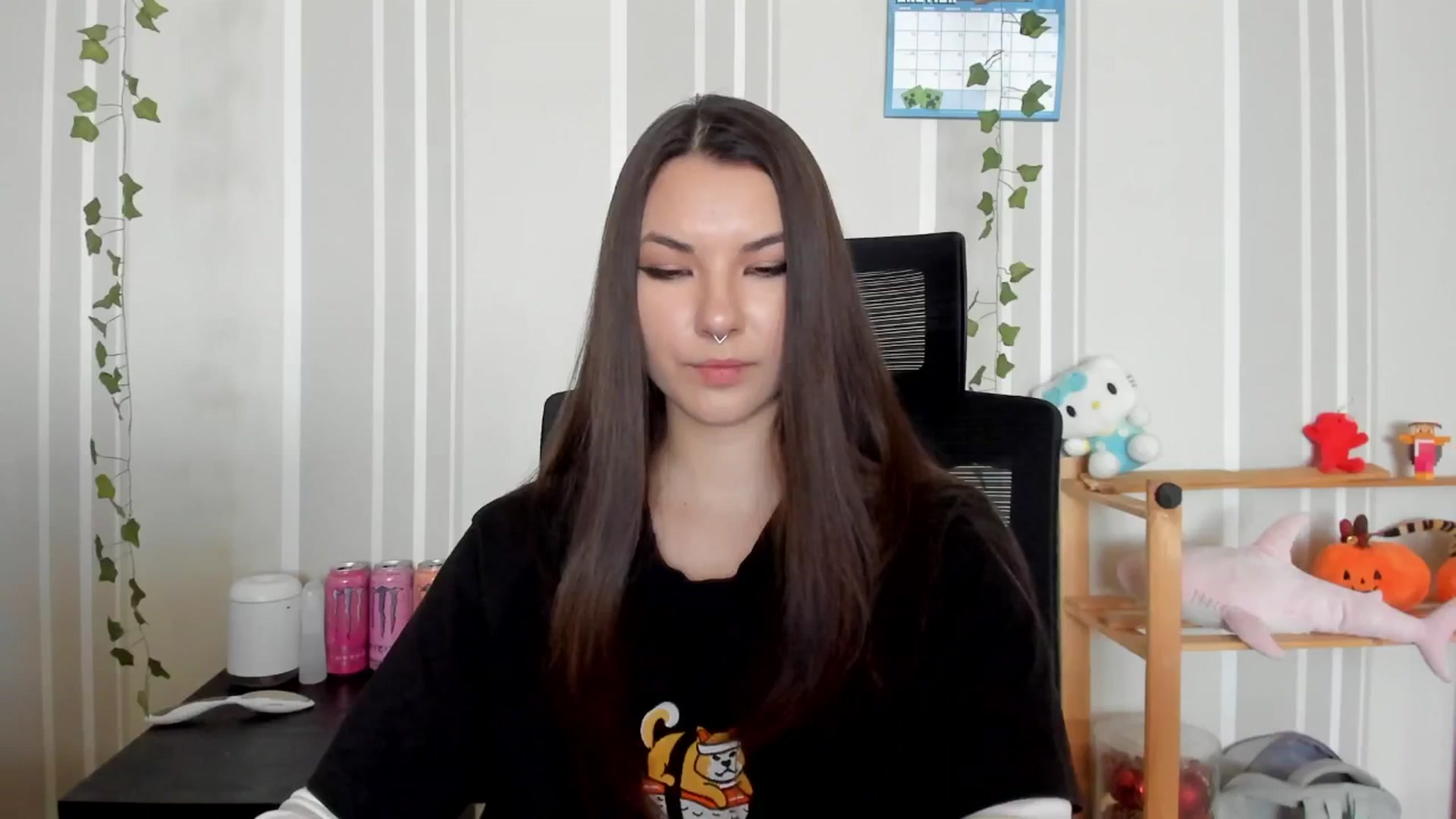 Gallery image thumbnail from AmnesiaGirl1's myfreecams stream on, 04/20/2025, 11:23 image 20 of 20