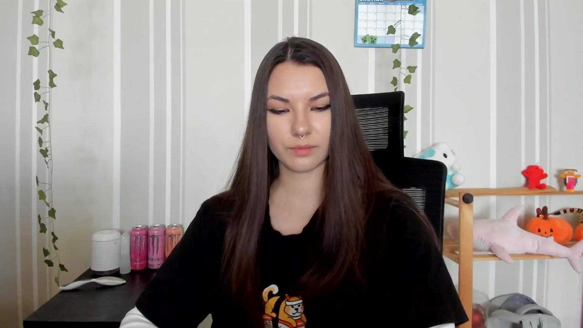 Gallery image thumbnail from AmnesiaGirl1's myfreecams stream on, 04/20/2025, 11:23 image 10 of 20