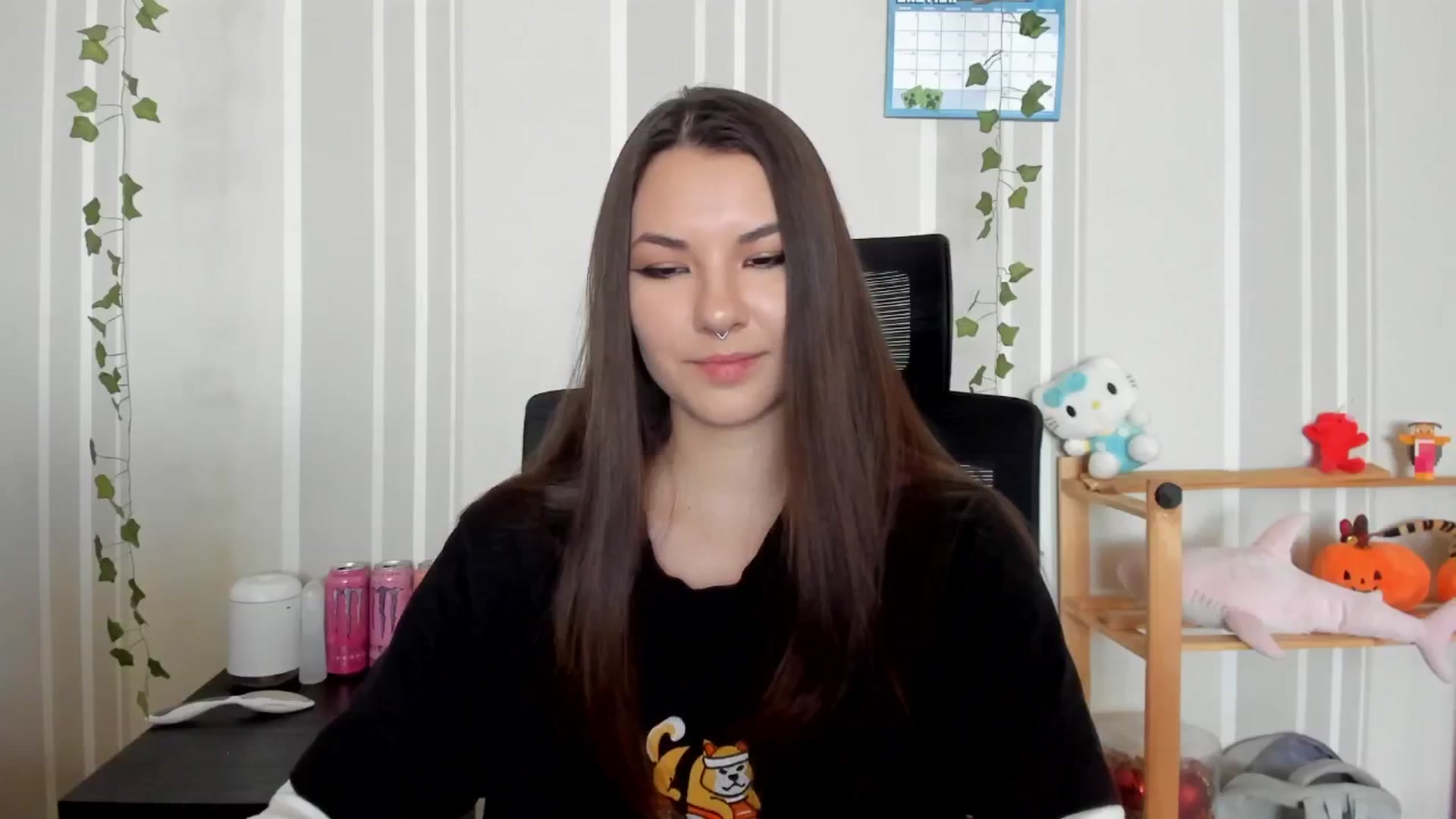 Gallery image thumbnail from AmnesiaGirl1's myfreecams stream on, 04/20/2025, 11:23 image 1 of 20