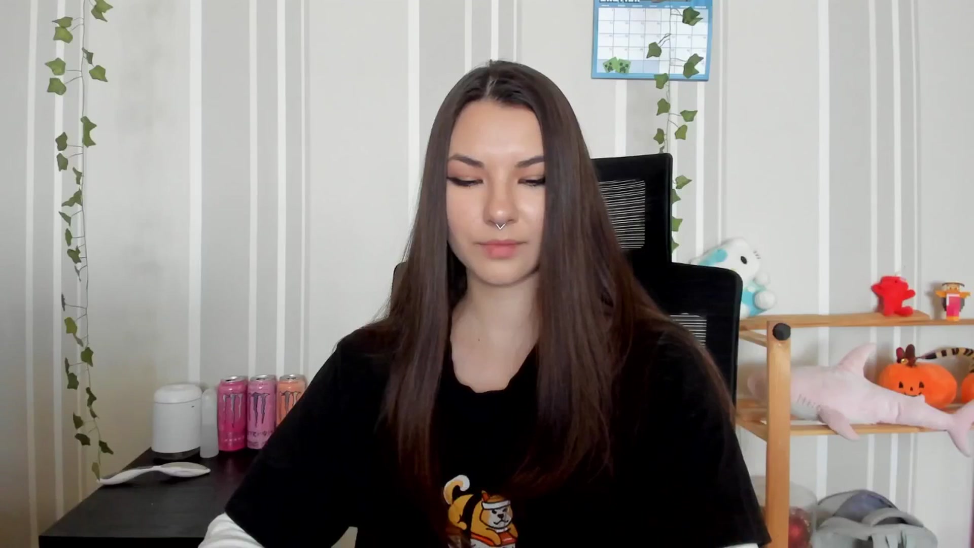 Gallery image thumbnail from AmnesiaGirl1's myfreecams stream on, 04/20/2025, 11:23 image 7 of 20