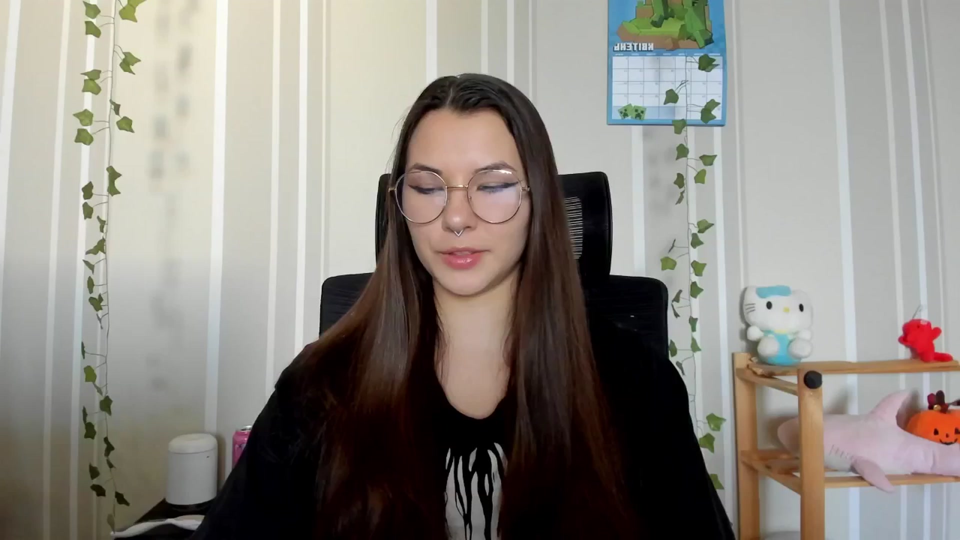Gallery image thumbnail from AmnesiaGirl1's myfreecams stream on, 04/21/2025, 14:25 image 19 of 20