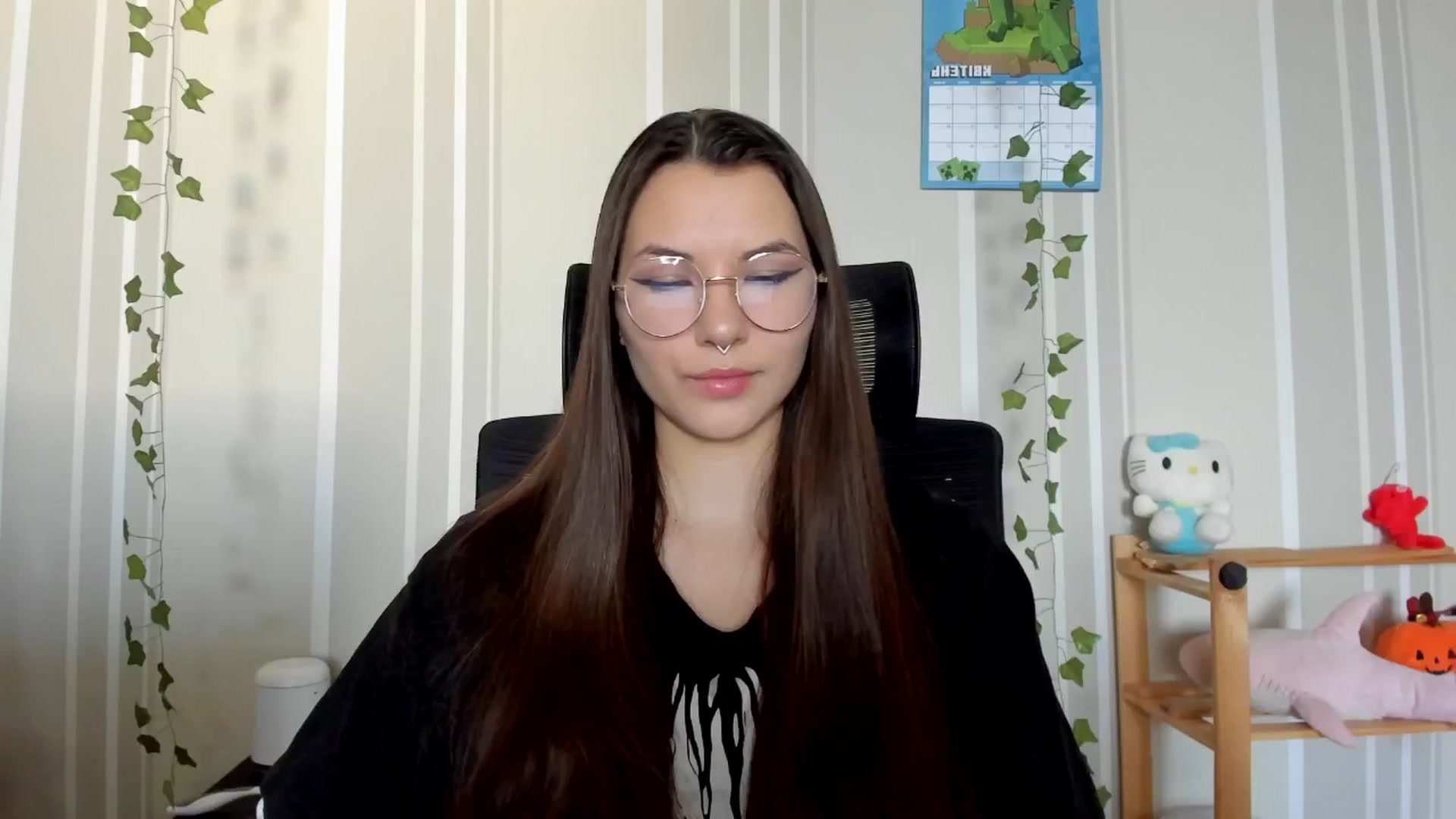 Gallery image thumbnail from AmnesiaGirl1's myfreecams stream on, 04/21/2025, 14:25 image 16 of 20