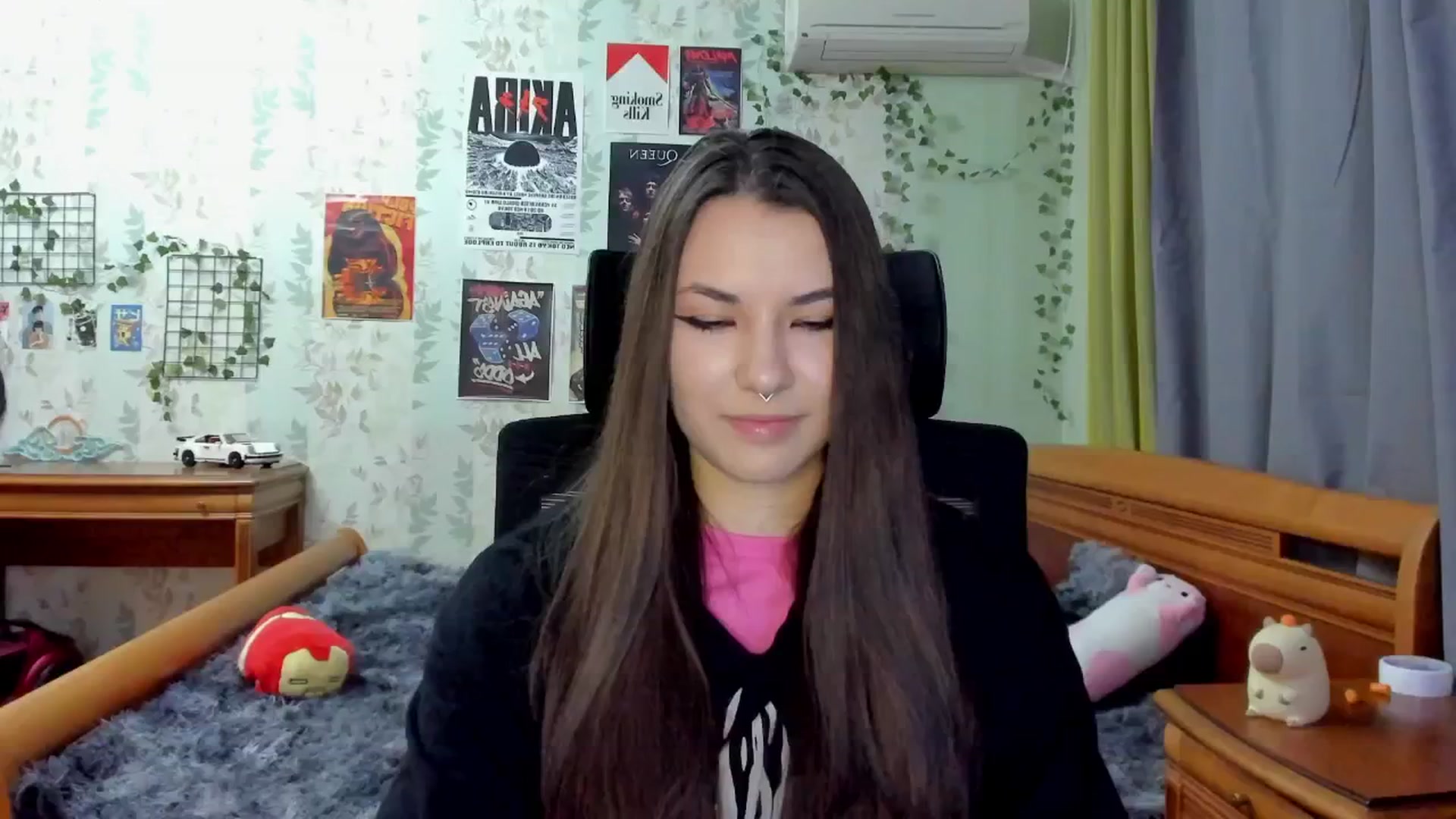 Gallery image thumbnail from AmnesiaGirl1's myfreecams stream on, 04/25/2025, 18:31 image 11 of 20