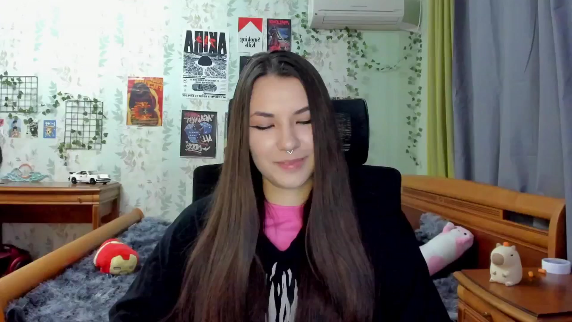 Gallery image thumbnail from AmnesiaGirl1's myfreecams stream on, 04/25/2025, 18:31 image 8 of 20