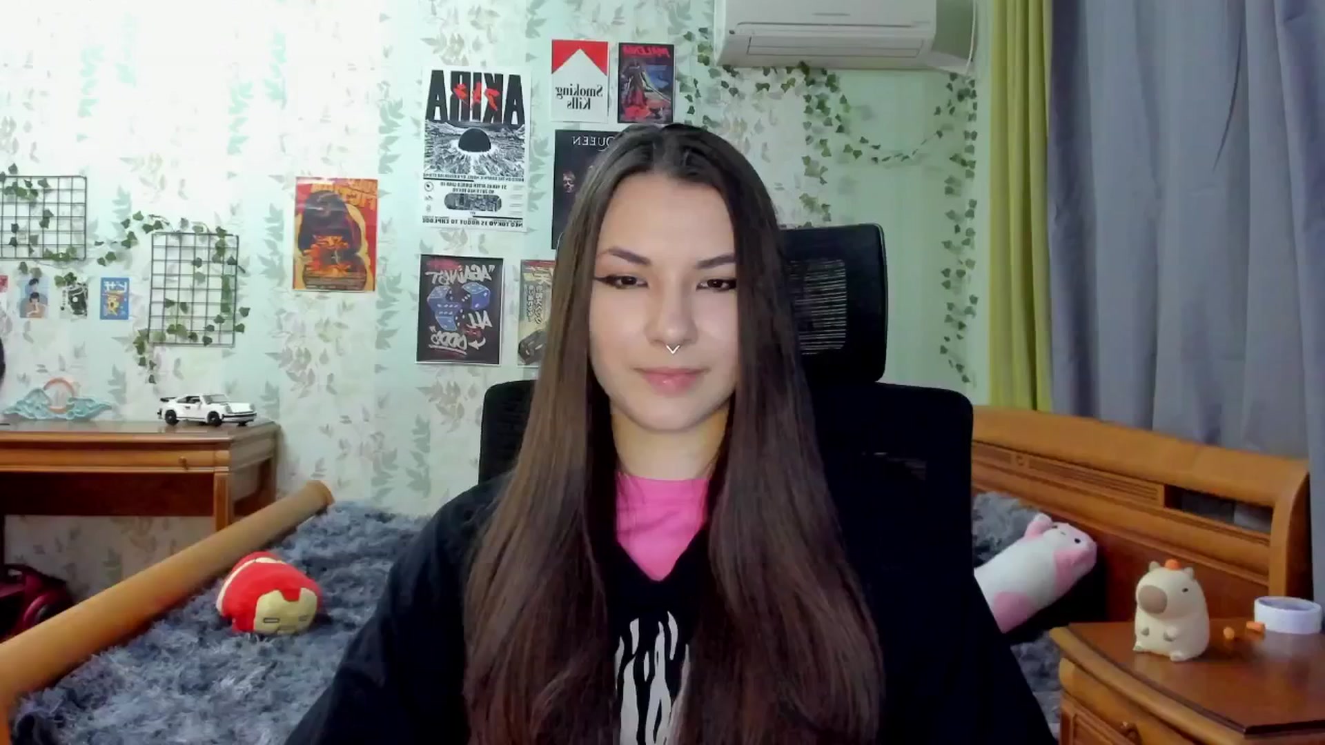 Gallery image thumbnail from AmnesiaGirl1's myfreecams stream on, 04/25/2025, 18:31 image 4 of 20