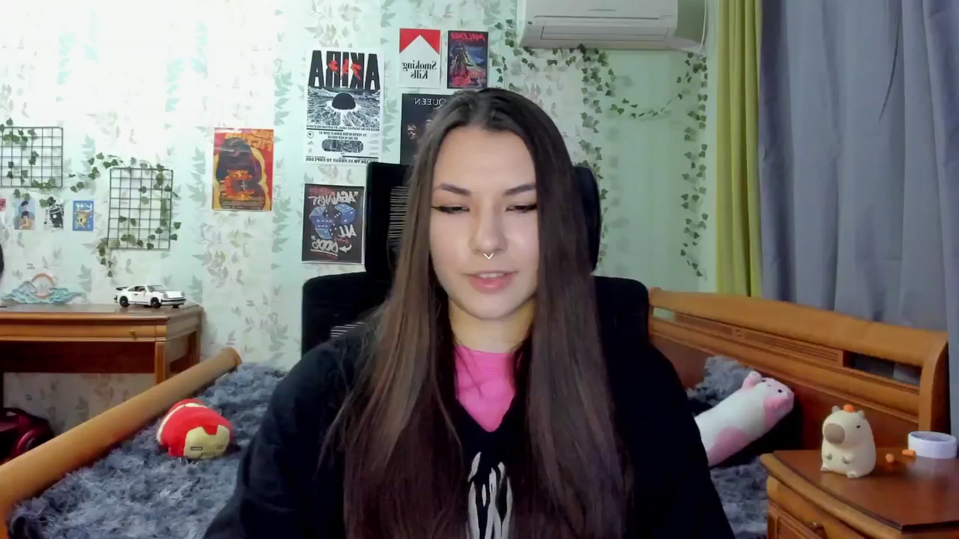 Gallery image thumbnail from AmnesiaGirl1's myfreecams stream on, 04/25/2025, 18:31 image 12 of 20