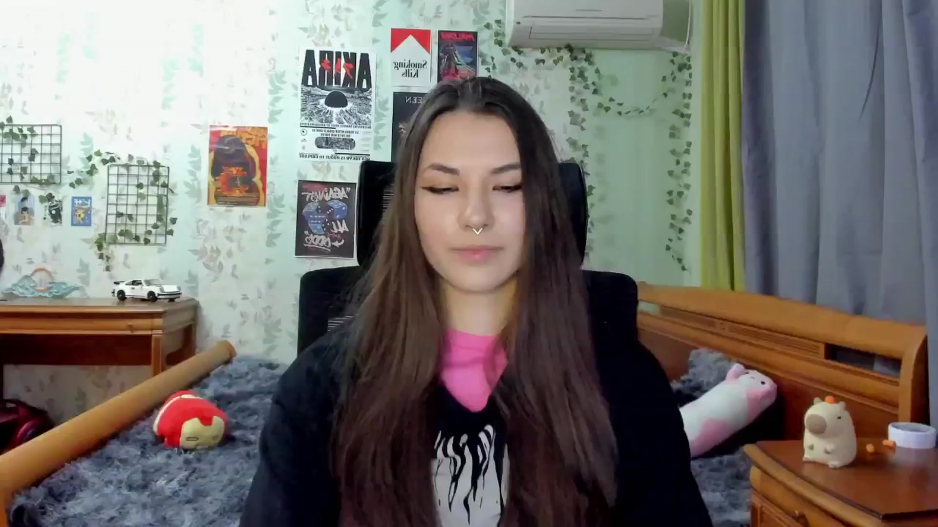 Gallery image thumbnail from AmnesiaGirl1's myfreecams stream on, 04/25/2025, 18:31 image 17 of 20