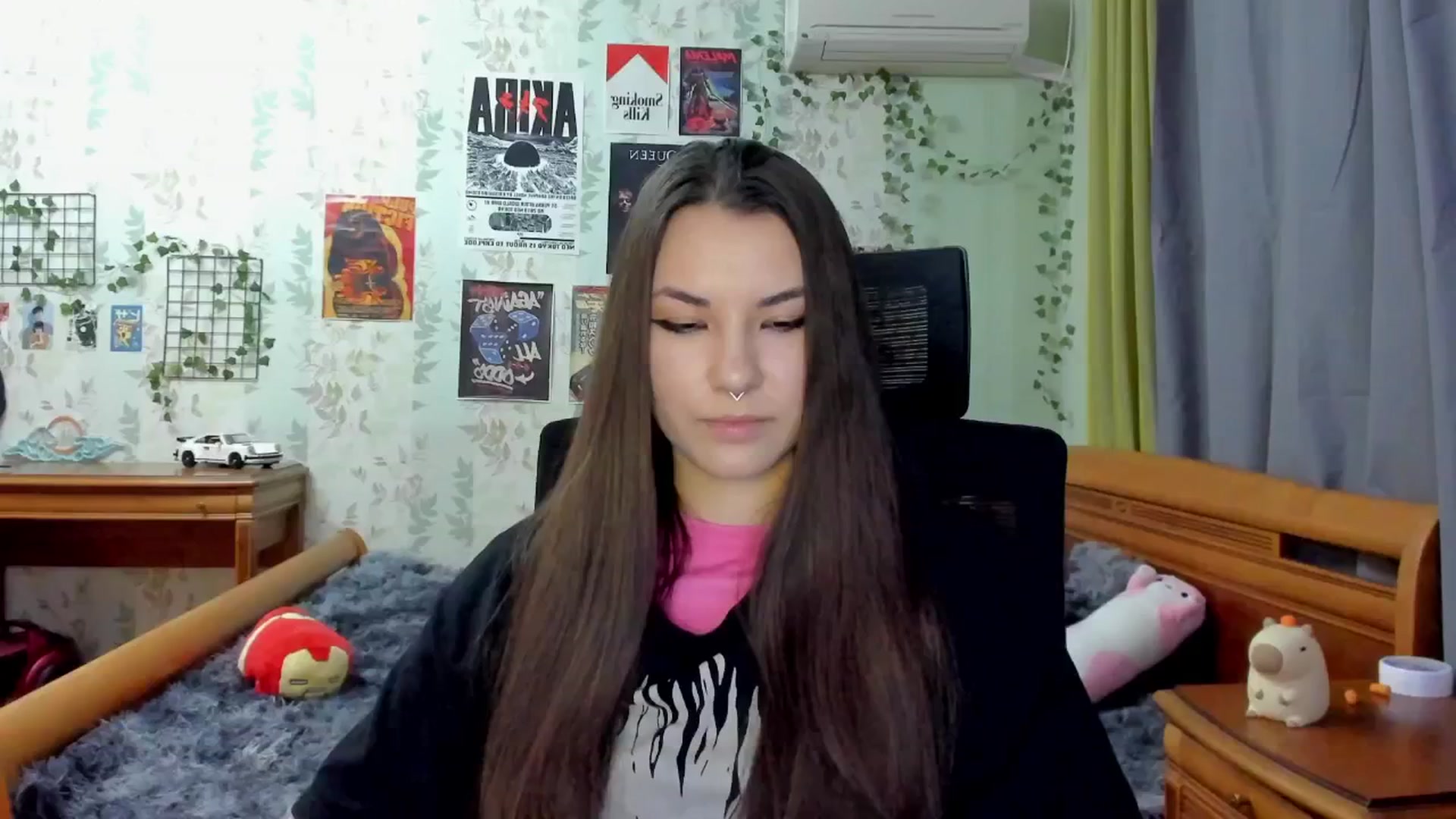 Gallery image thumbnail from AmnesiaGirl1's myfreecams stream on, 04/25/2025, 18:31 image 20 of 20