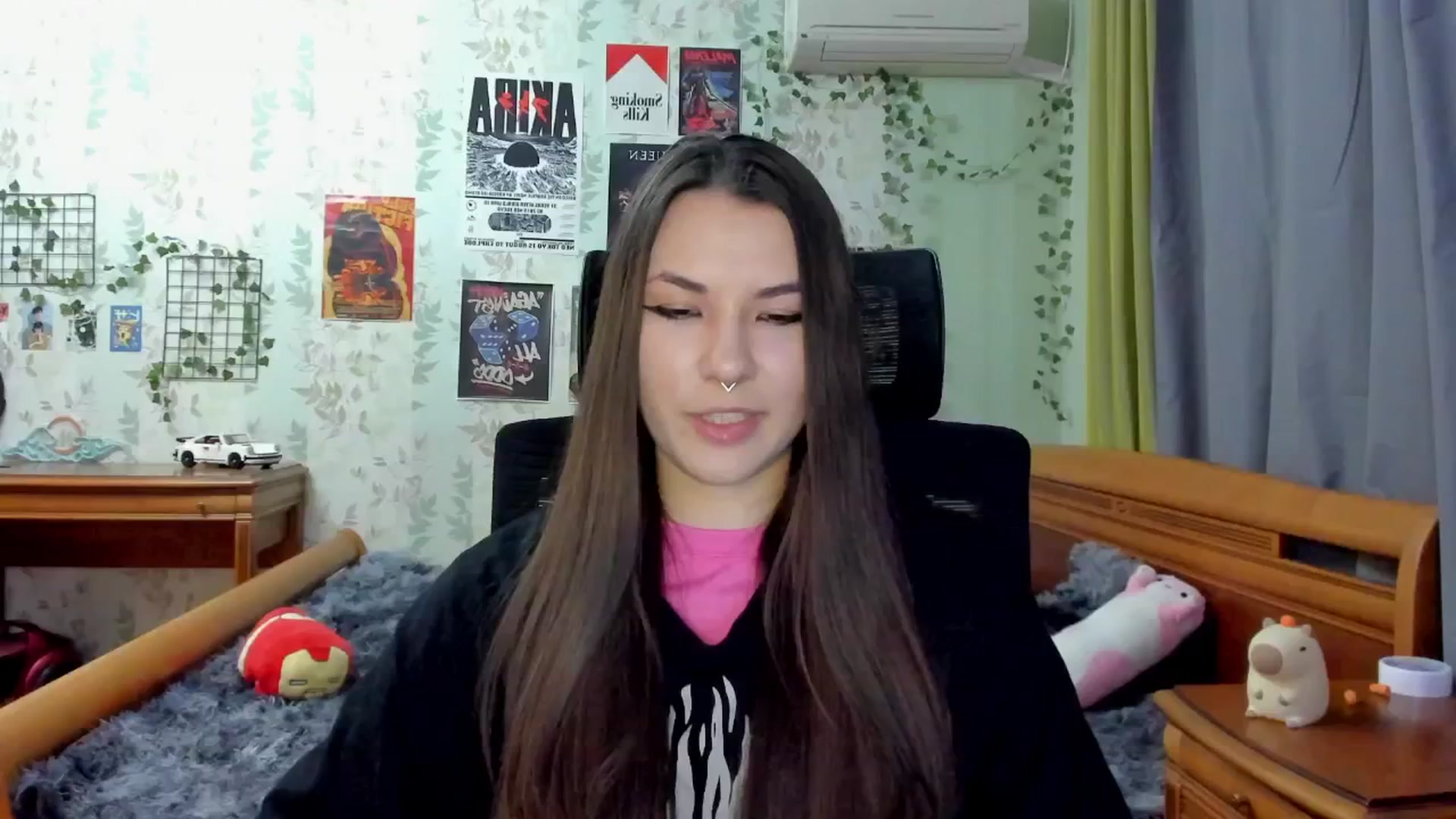 Gallery image thumbnail from AmnesiaGirl1's myfreecams stream on, 04/25/2025, 18:31 image 5 of 20