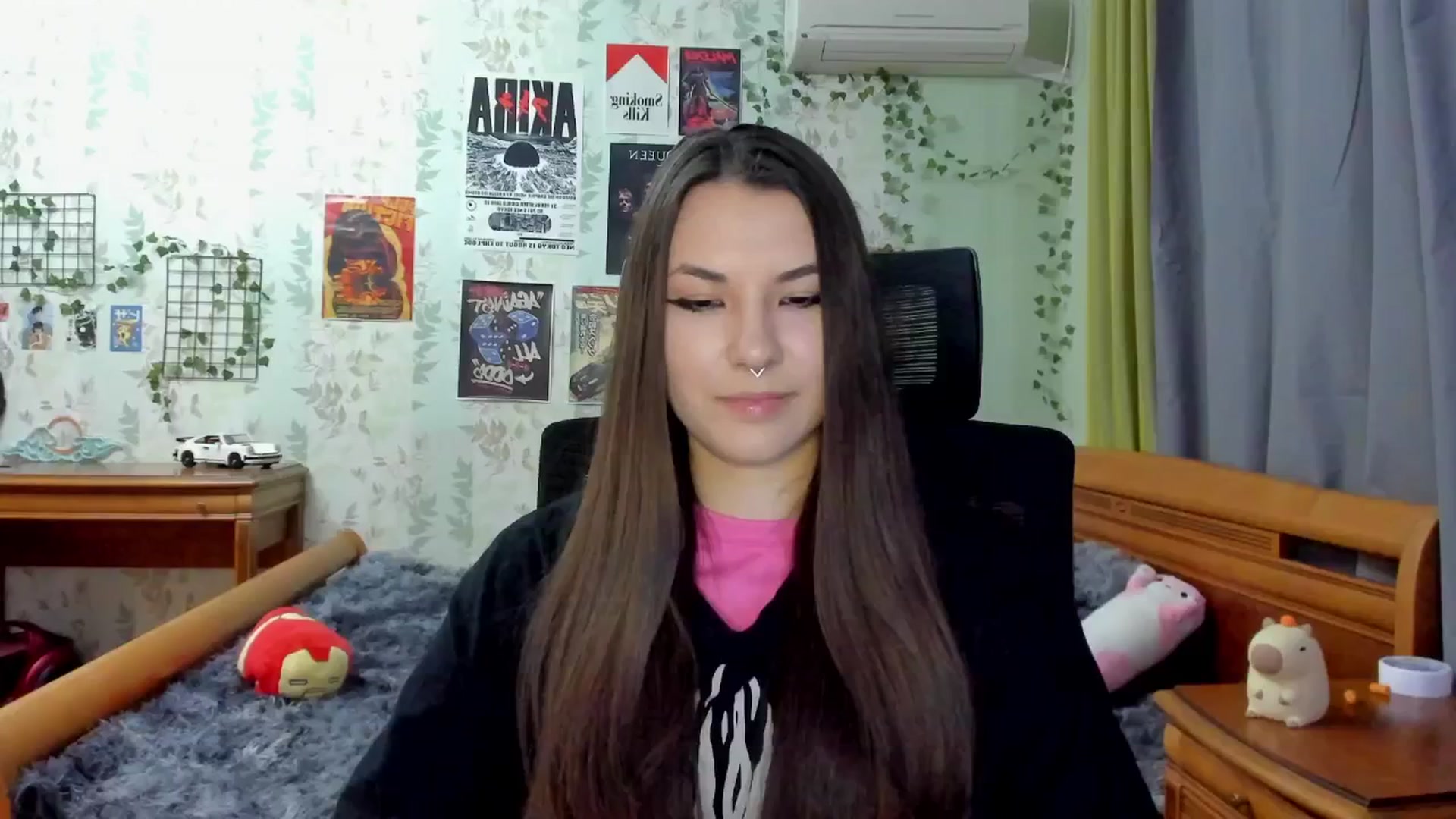 Gallery image thumbnail from AmnesiaGirl1's myfreecams stream on, 04/25/2025, 18:31 image 6 of 20