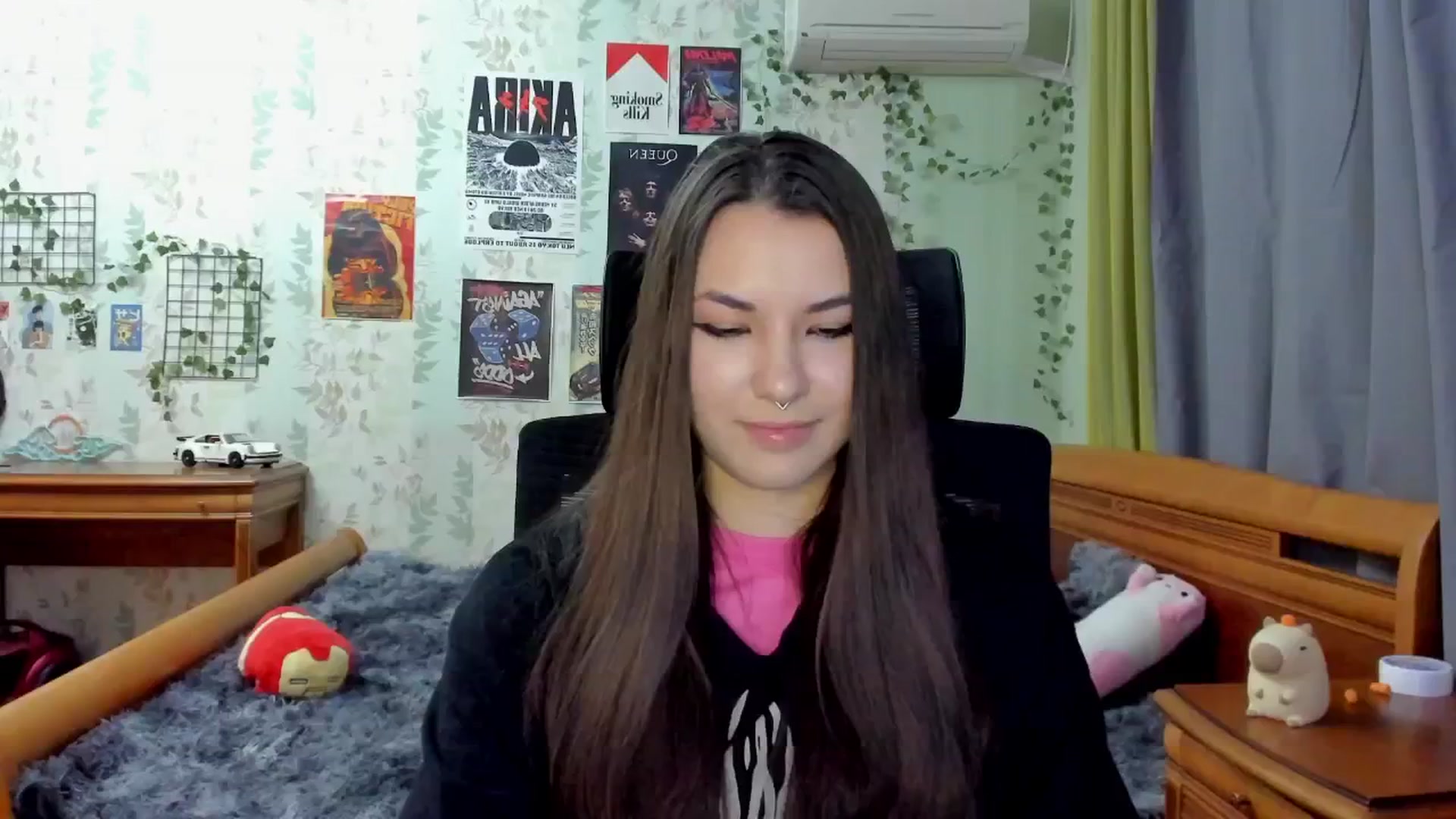 Gallery image thumbnail from AmnesiaGirl1's myfreecams stream on, 04/25/2025, 18:31 image 14 of 20