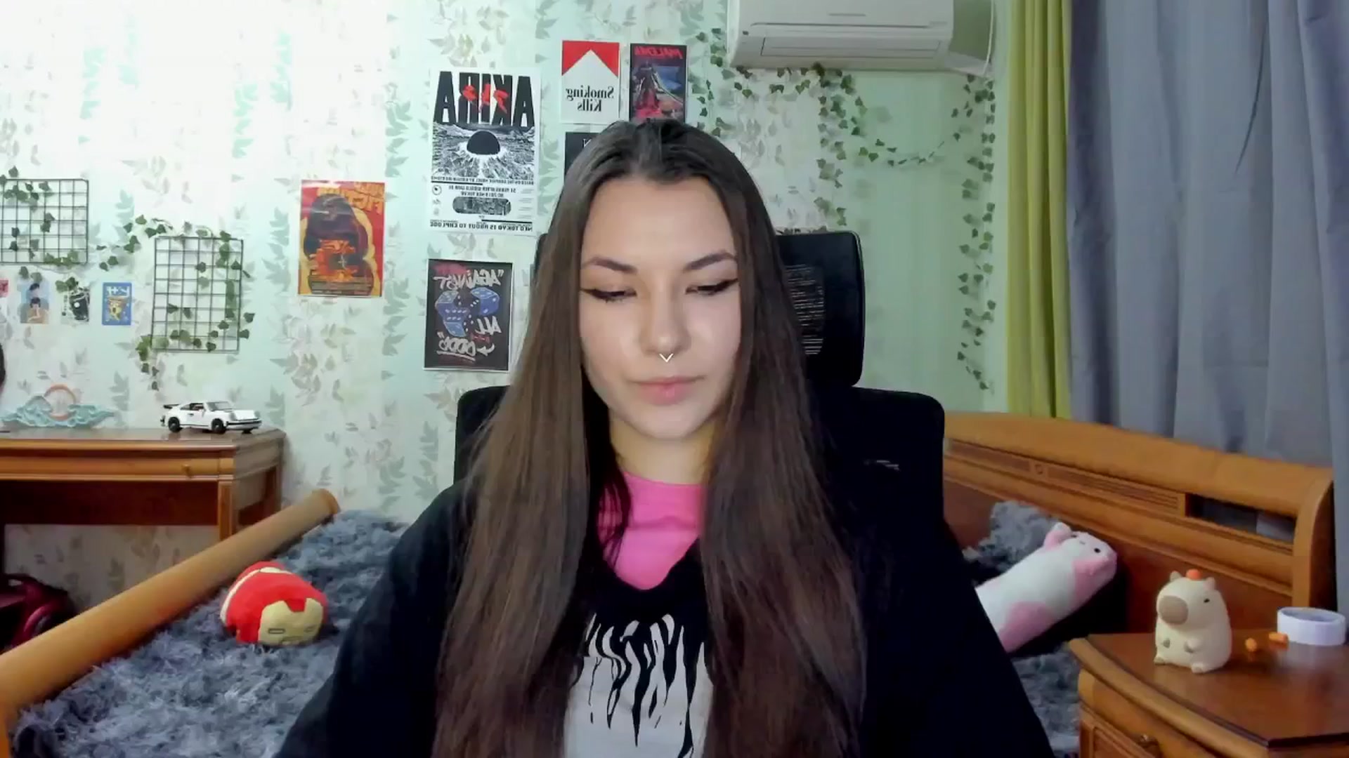 Gallery image thumbnail from AmnesiaGirl1's myfreecams stream on, 04/25/2025, 18:31 image 19 of 20