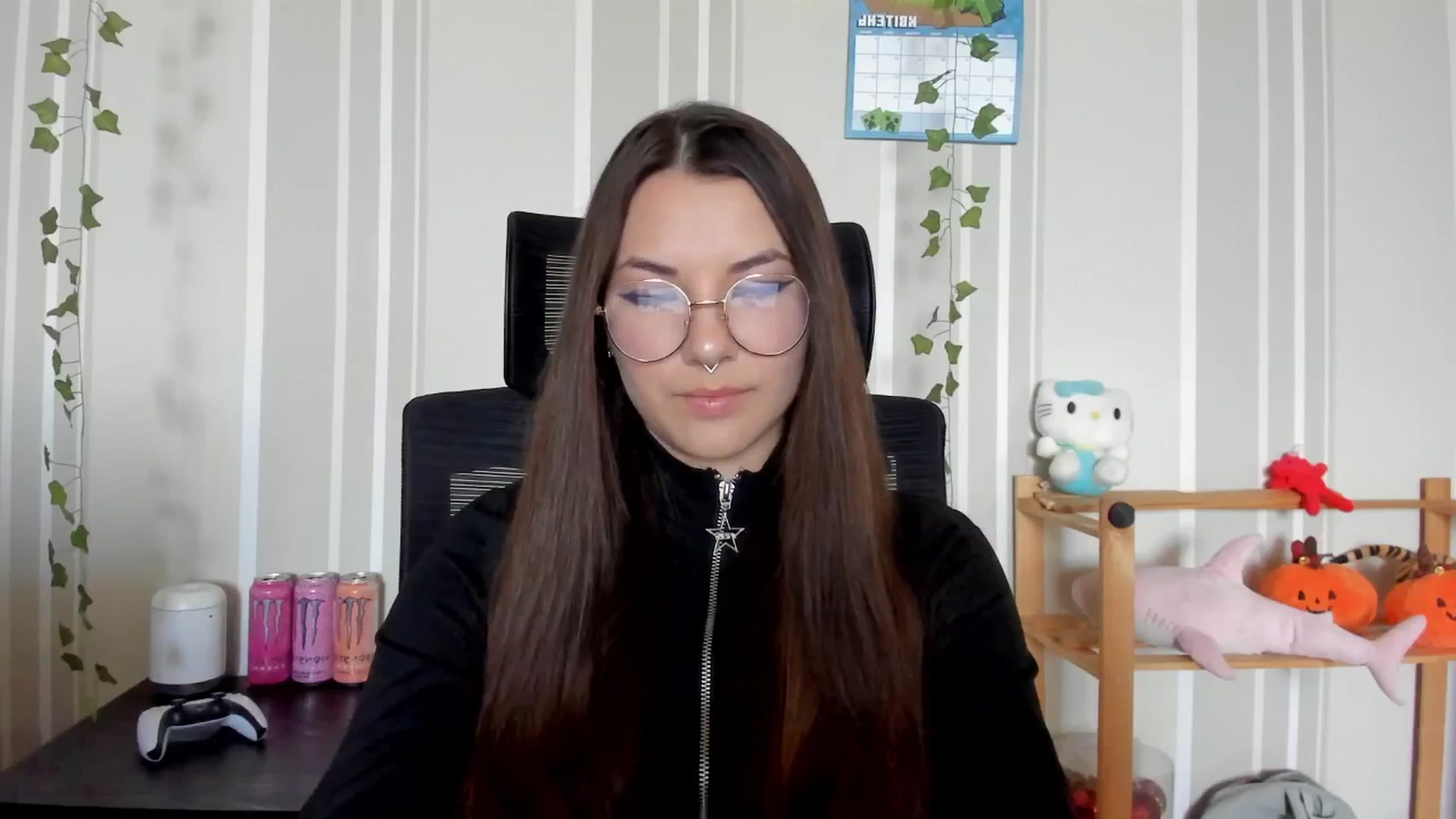 Gallery image thumbnail from AmnesiaGirl1's myfreecams stream on, 04/26/2025, 14:12 image 6 of 20