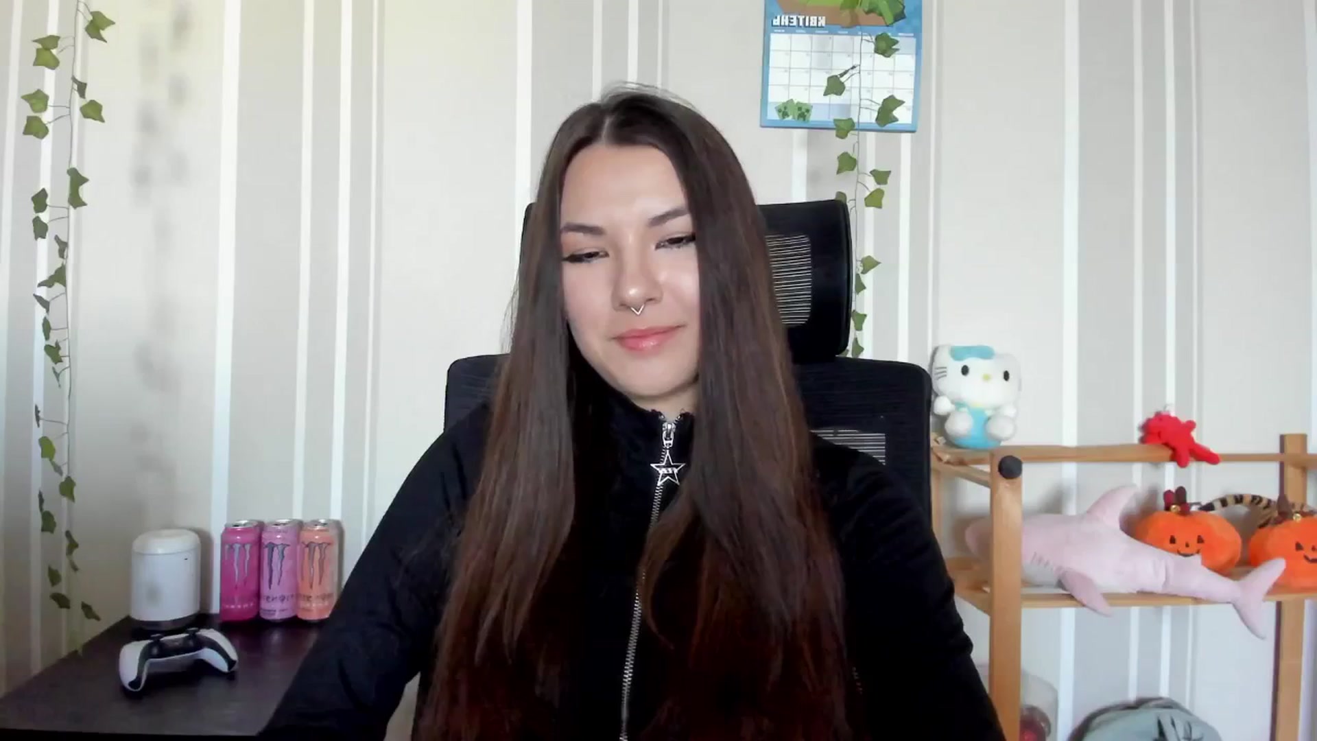 Gallery image thumbnail from AmnesiaGirl1's myfreecams stream on, 04/26/2025, 14:12 image 15 of 20
