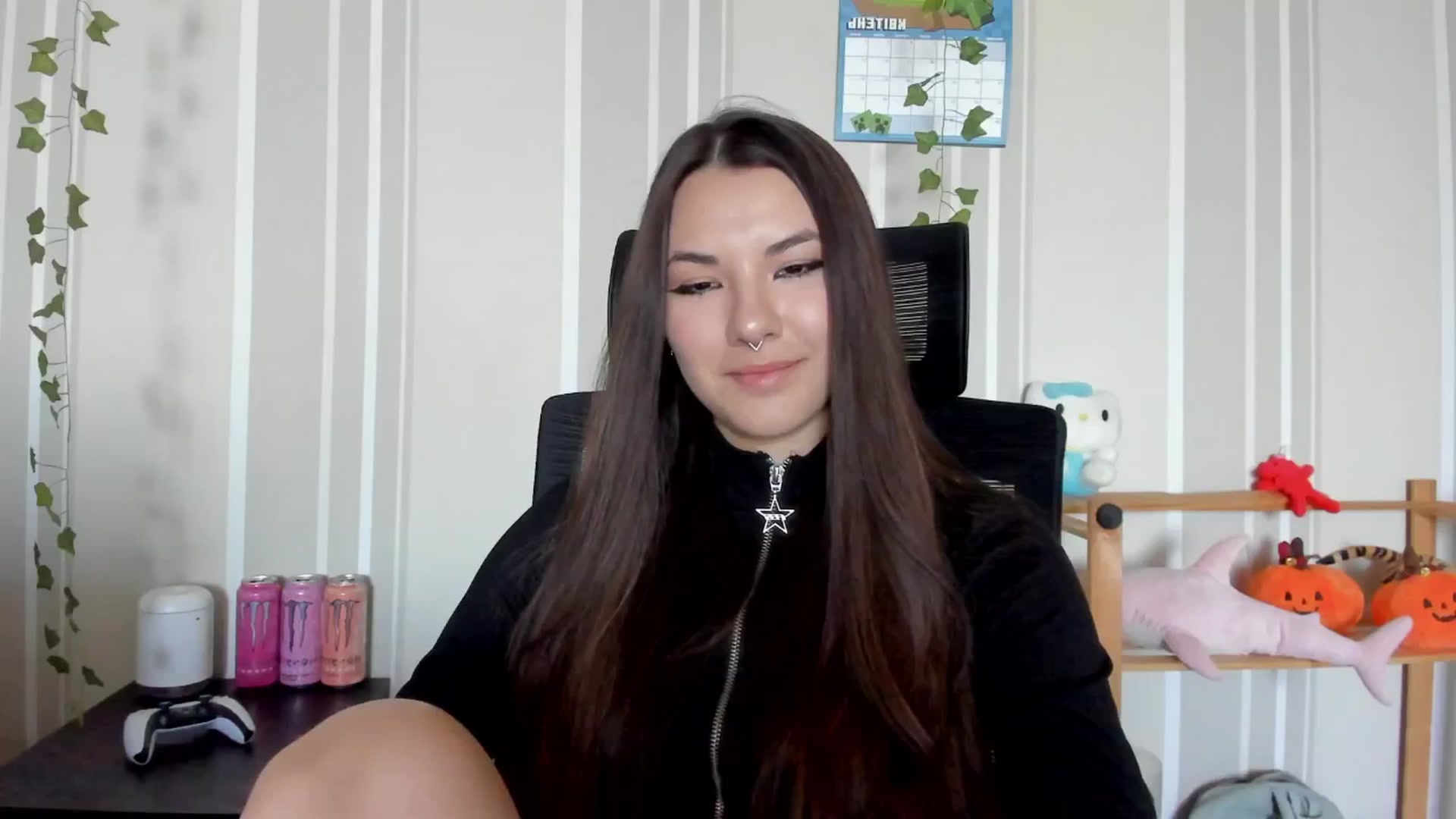 Gallery image thumbnail from AmnesiaGirl1's myfreecams stream on, 04/26/2025, 14:12 image 19 of 20
