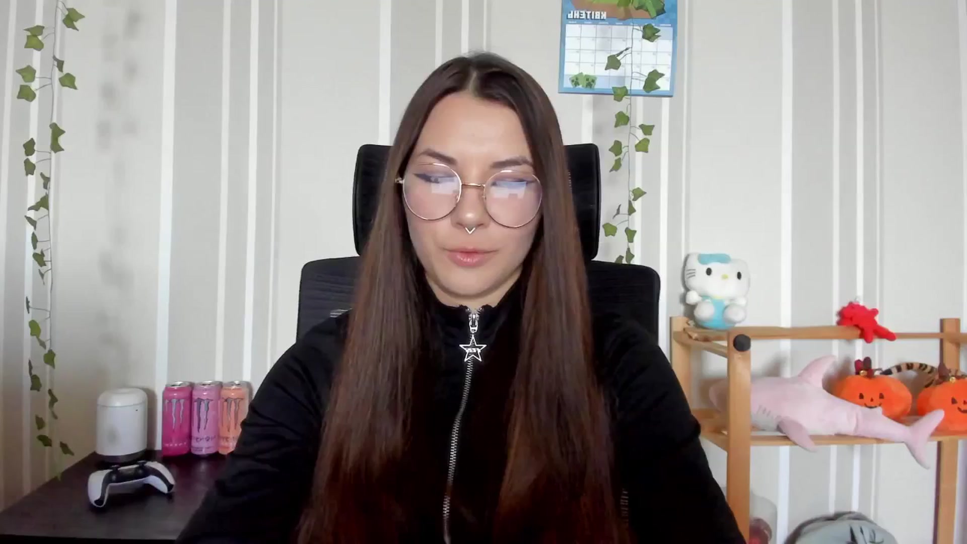 Gallery image thumbnail from AmnesiaGirl1's myfreecams stream on, 04/26/2025, 14:12 image 10 of 20