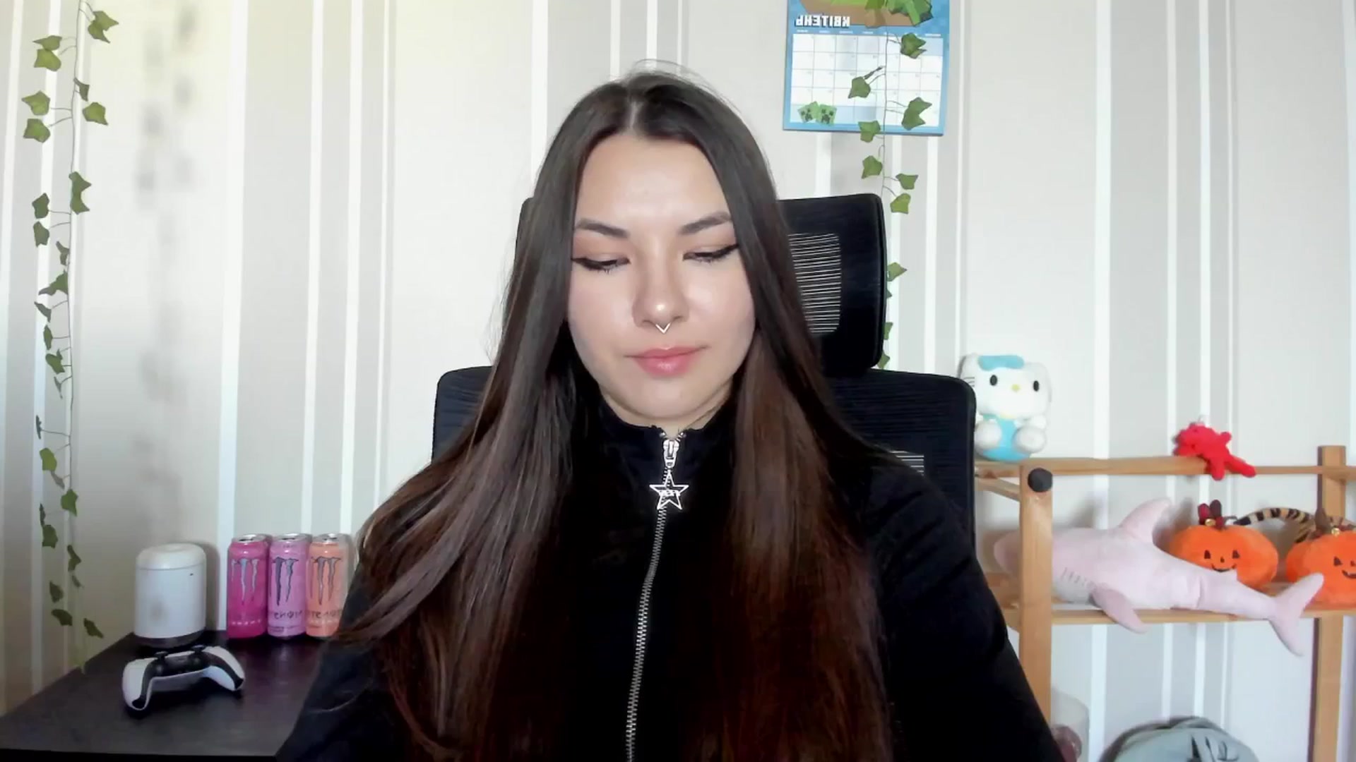 Gallery image thumbnail from AmnesiaGirl1's myfreecams stream on, 04/26/2025, 14:12 image 16 of 20