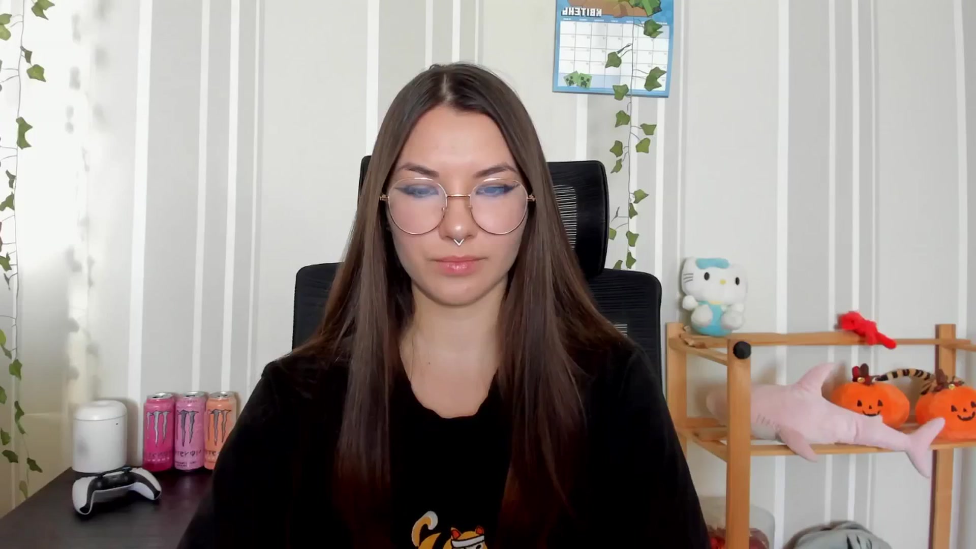 Gallery image thumbnail from AmnesiaGirl1's myfreecams stream on, 04/27/2025, 10:20 image 17 of 20