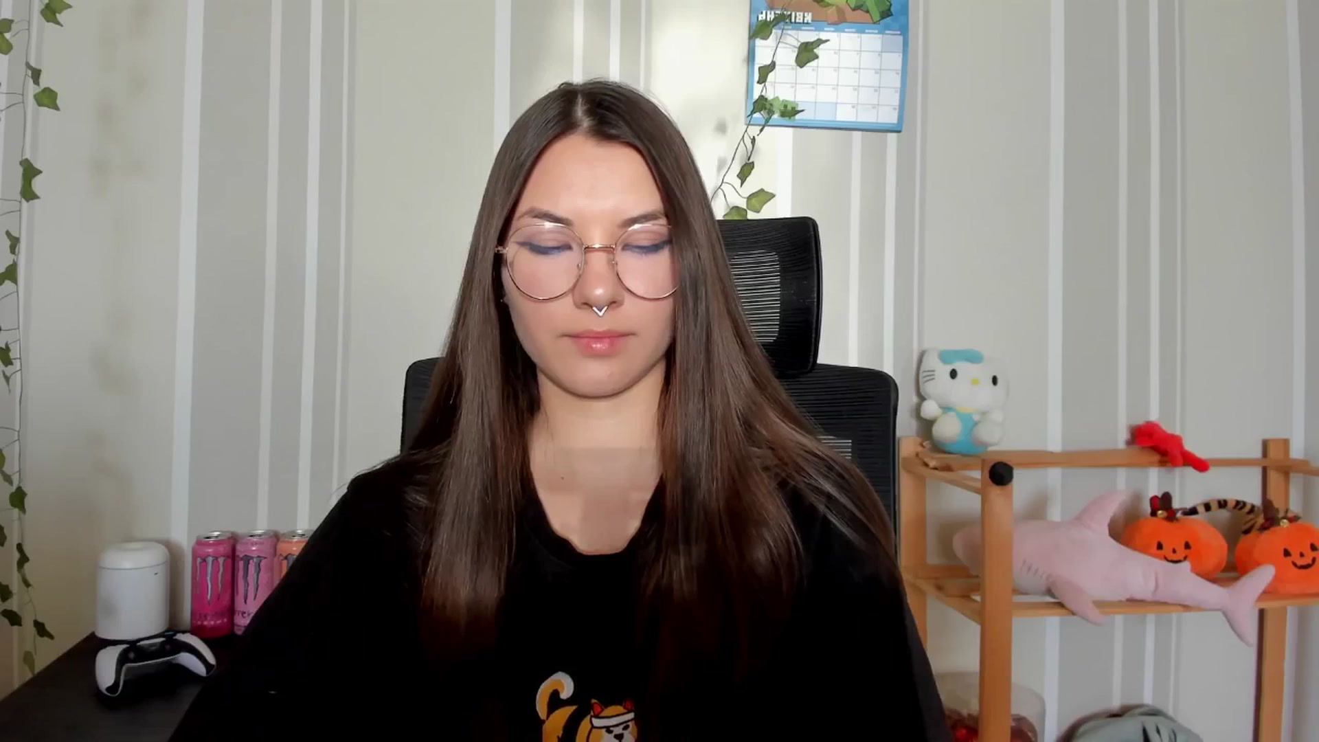 Gallery image thumbnail from AmnesiaGirl1's myfreecams stream on, 04/27/2025, 10:20 image 8 of 20