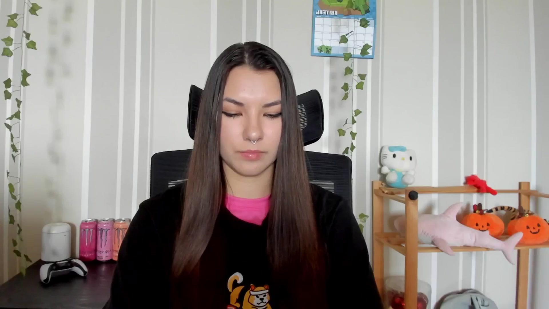 Gallery image thumbnail from AmnesiaGirl1's myfreecams stream on, 04/28/2025, 13:02 image 2 of 20