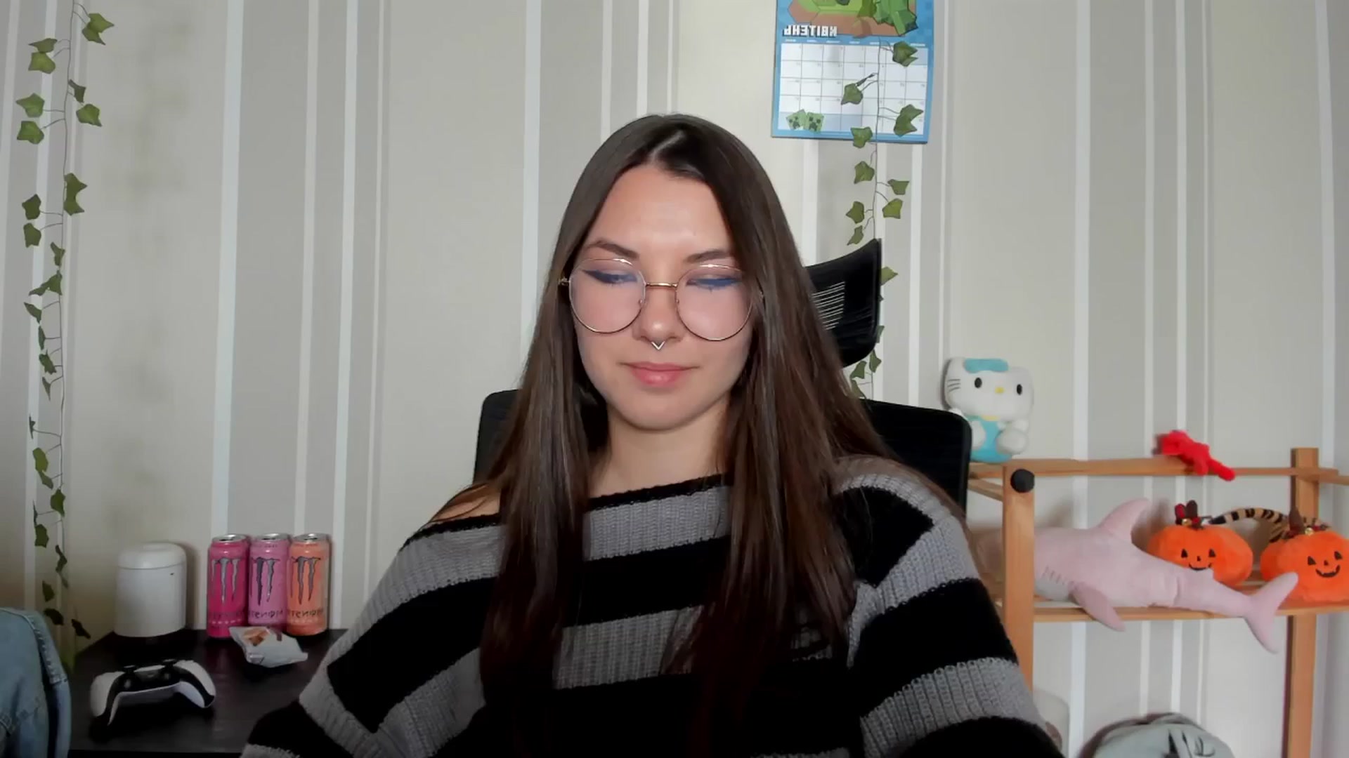 Gallery image thumbnail from AmnesiaGirl1's myfreecams stream on, 04/29/2025, 10:25 image 9 of 20