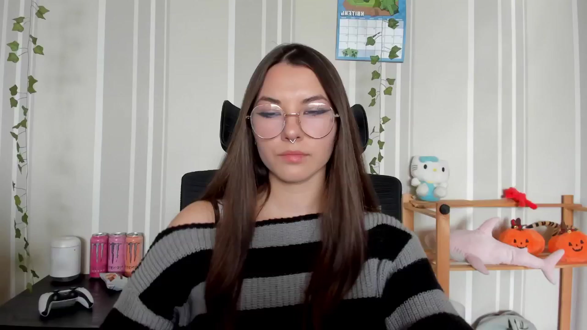 Gallery image thumbnail from AmnesiaGirl1's myfreecams stream on, 04/29/2025, 10:25 image 5 of 20