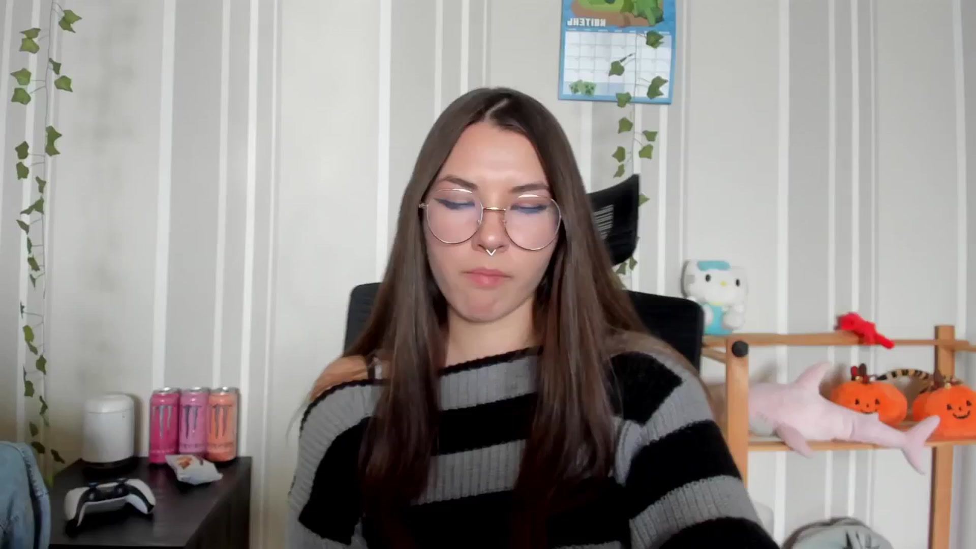 Gallery image thumbnail from AmnesiaGirl1's myfreecams stream on, 04/29/2025, 10:25 image 12 of 20