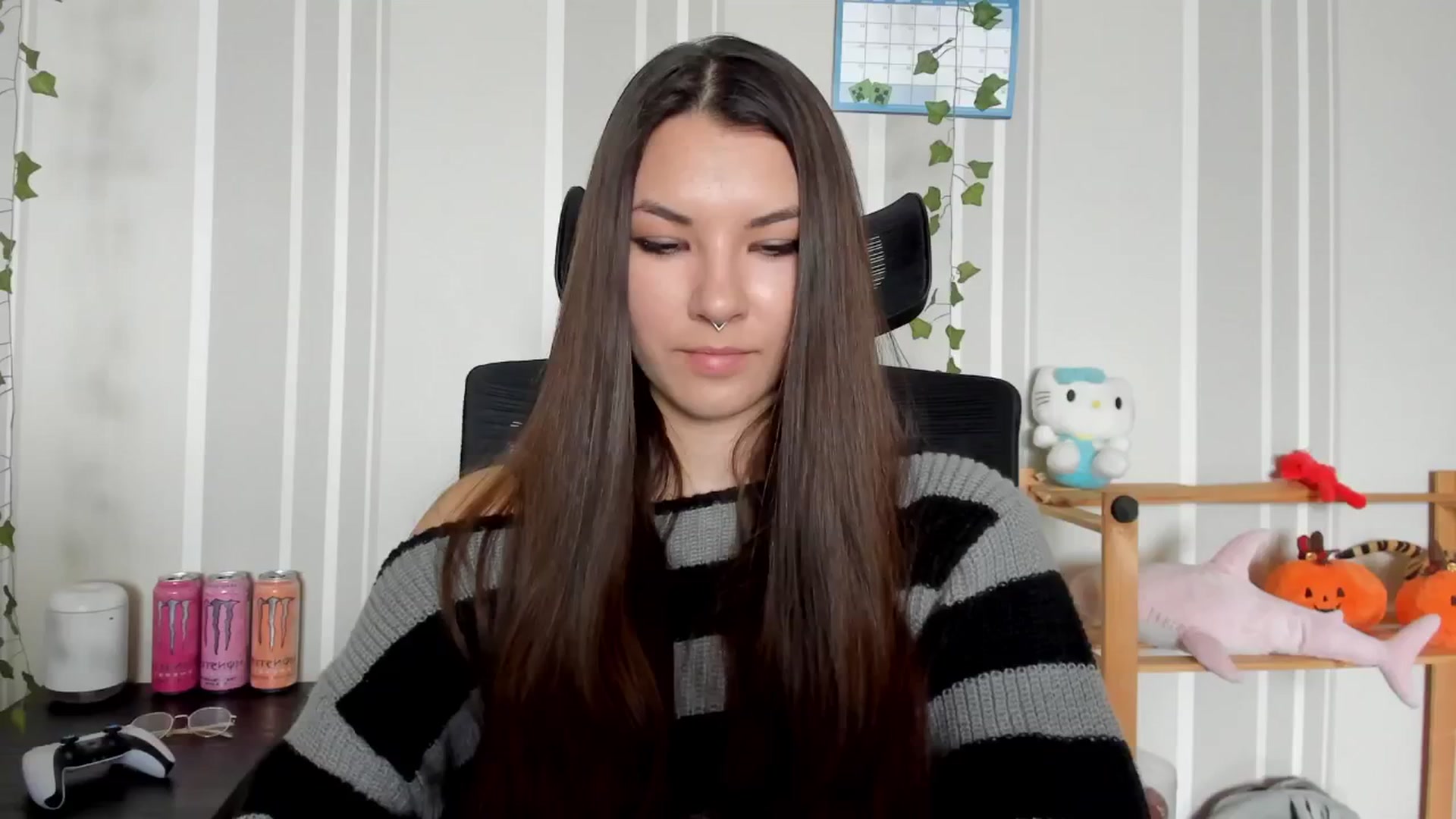 Gallery image thumbnail from AmnesiaGirl1's myfreecams stream on, 04/30/2025, 11:31 image 14 of 20