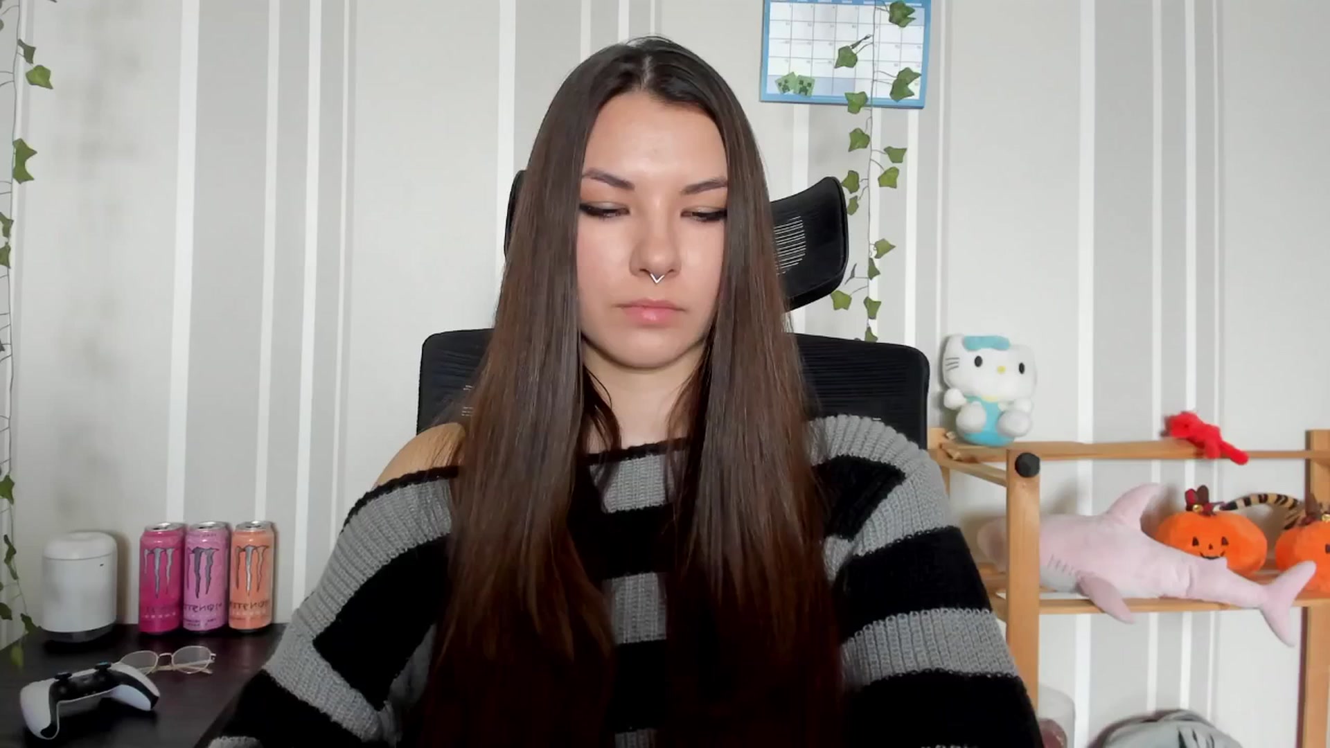 Gallery image thumbnail from AmnesiaGirl1's myfreecams stream on, 04/30/2025, 11:31 image 17 of 20