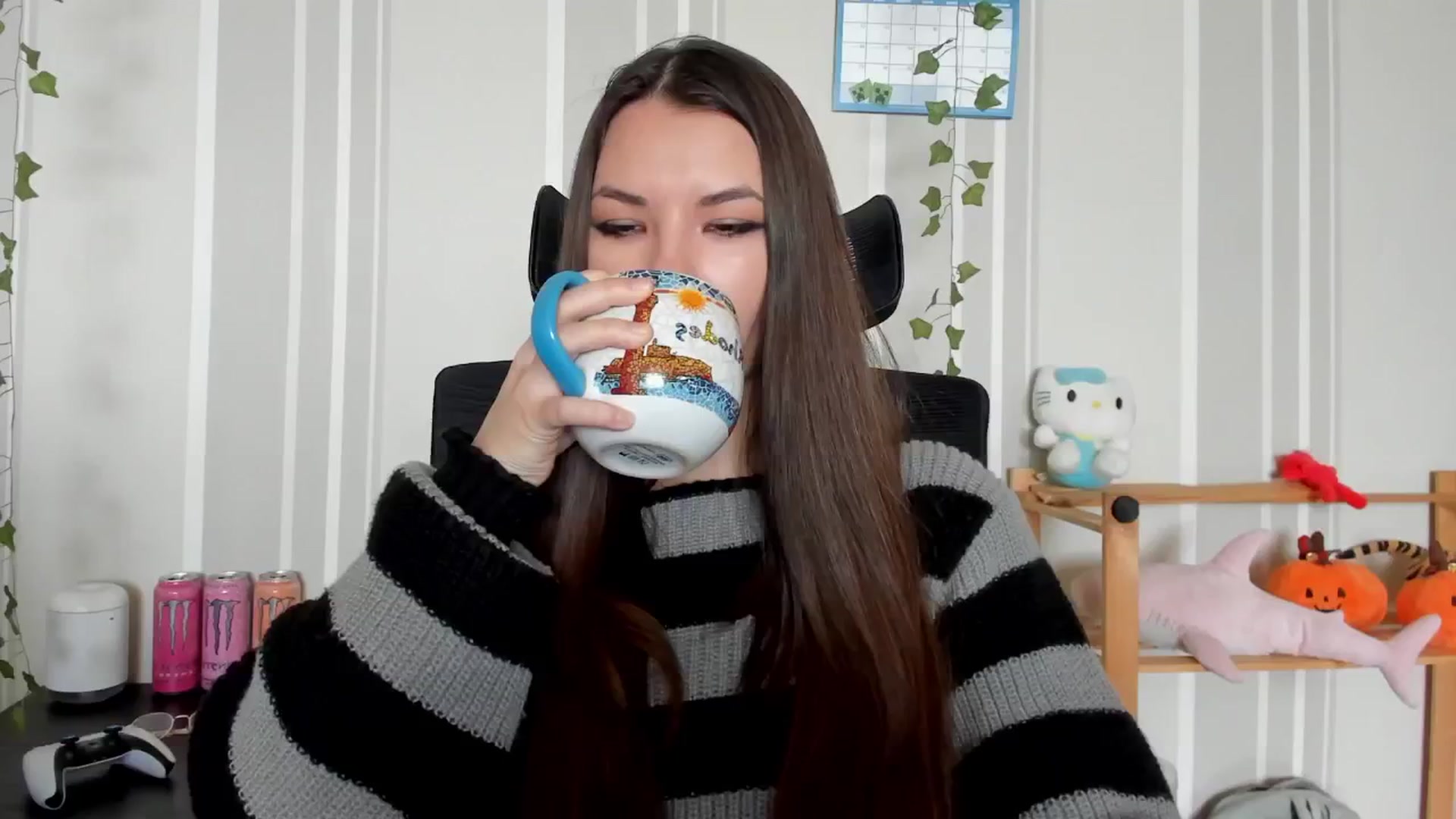 Gallery image thumbnail from AmnesiaGirl1's myfreecams stream on, 04/30/2025, 11:31 image 3 of 20