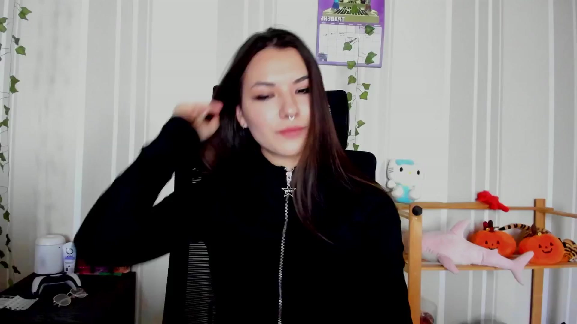 Gallery image thumbnail from AmnesiaGirl1's myfreecams stream on, 05/02/2025, 12:43 image 8 of 20