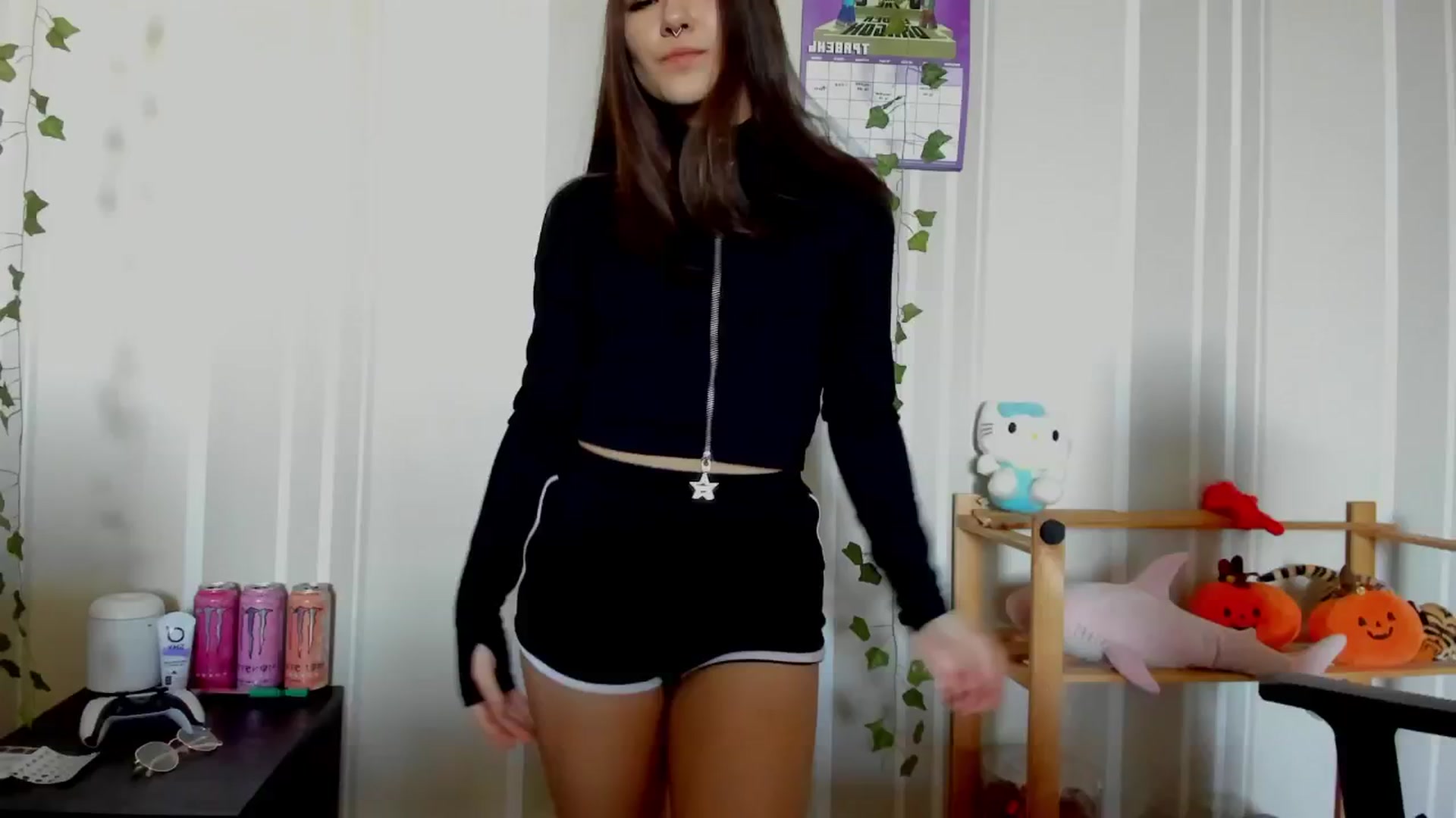 Gallery image thumbnail from AmnesiaGirl1's myfreecams stream on, 05/02/2025, 12:43 image 20 of 20