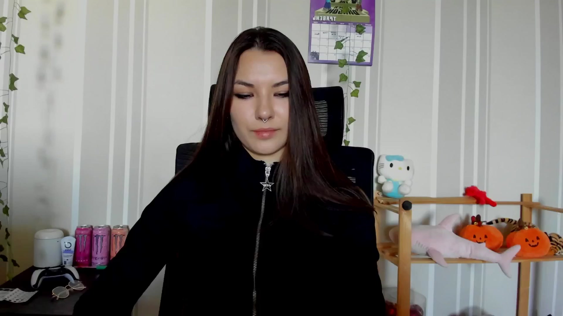 Gallery image thumbnail from AmnesiaGirl1's myfreecams stream on, 05/02/2025, 12:43 image 19 of 20