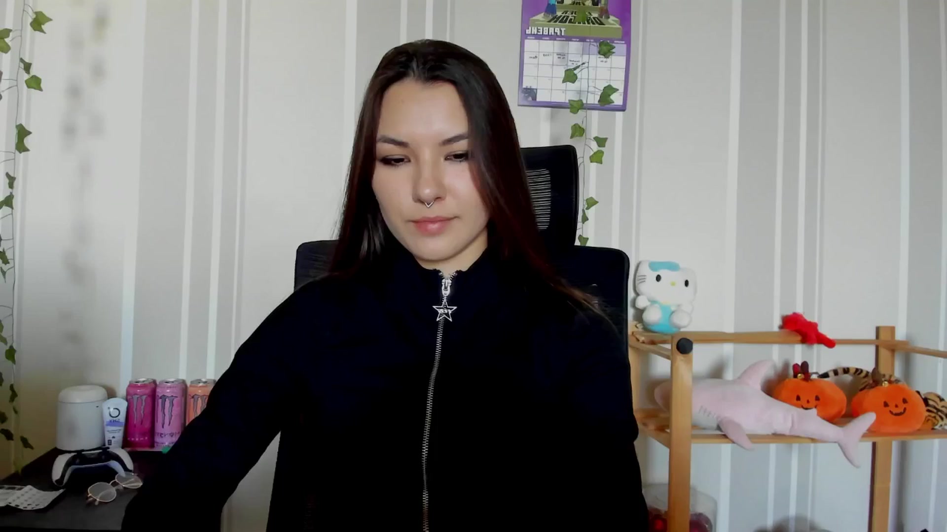 Gallery image thumbnail from AmnesiaGirl1's myfreecams stream on, 05/02/2025, 12:43 image 17 of 20