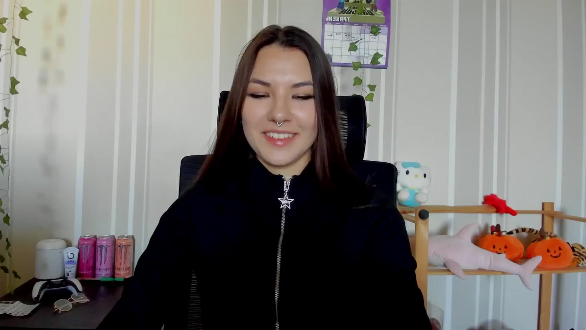 Gallery image thumbnail from AmnesiaGirl1's myfreecams stream on, 05/02/2025, 13:35 image 8 of 20
